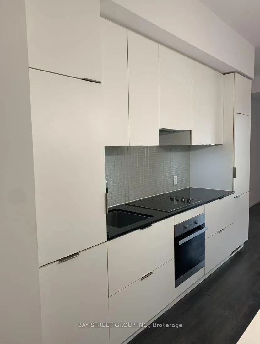 Photo 6 of Unit 302, 5 St Joseph Street, Toronto, Bay Street Corridor — HOMEH