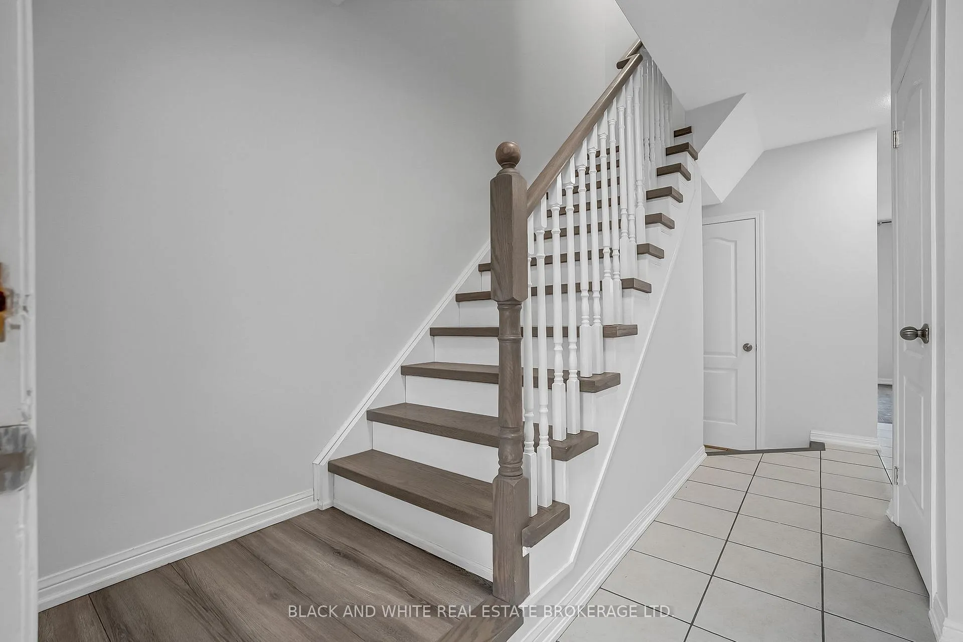 Photo 5 of 80 Barkdale Way, Whitby, Pringle Creek — HOMEH