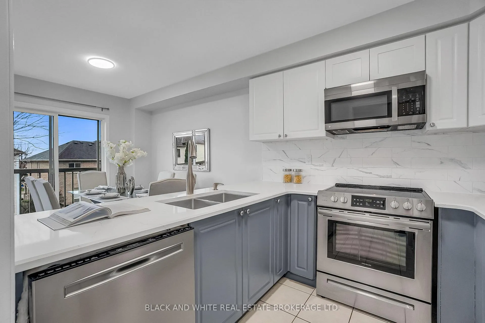 Photo 6 of 80 Barkdale Way, Whitby, Pringle Creek — HOMEH