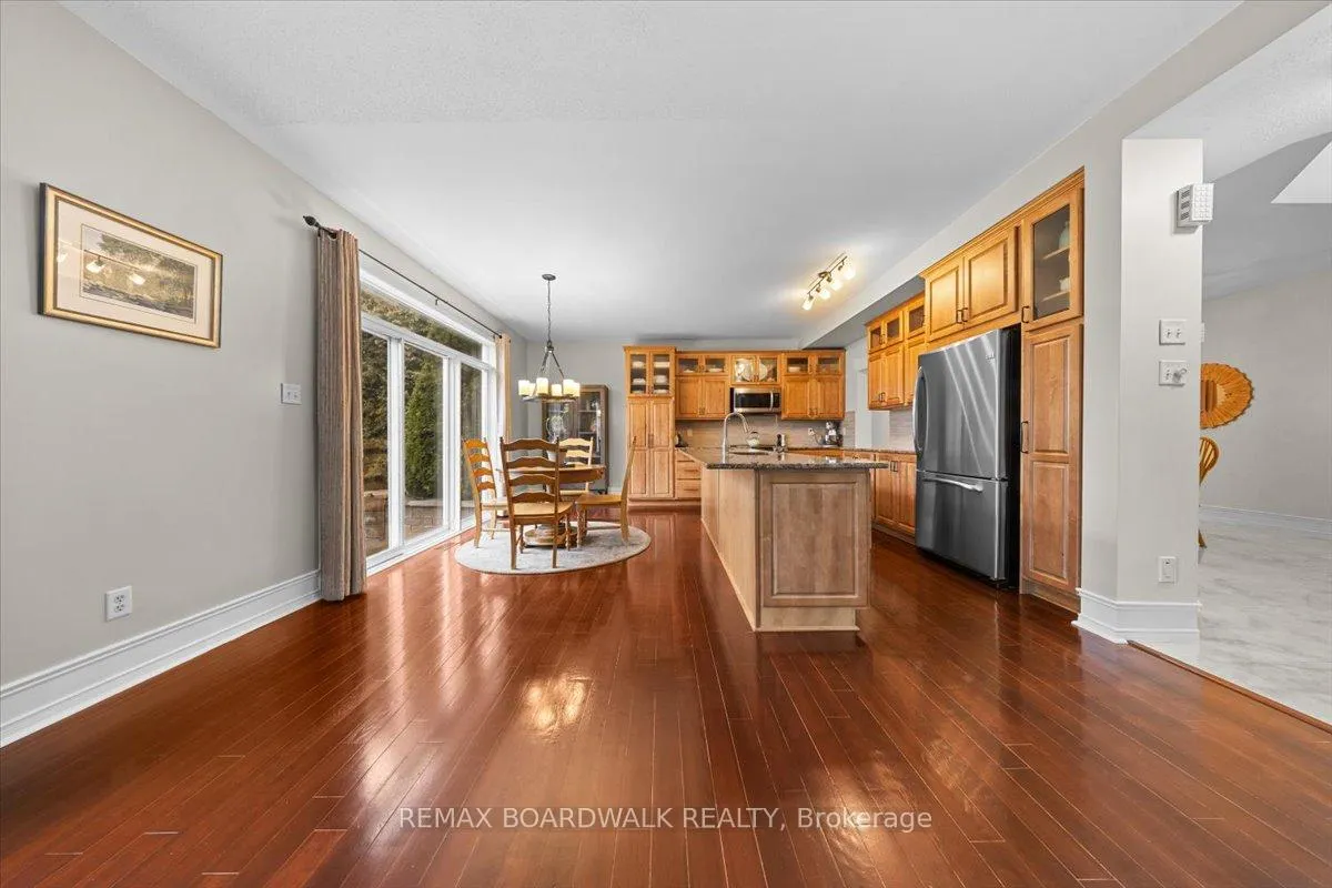 Photo 17 of 131 Chancery Crescent, Ottawa, Avalon East — HOMEH