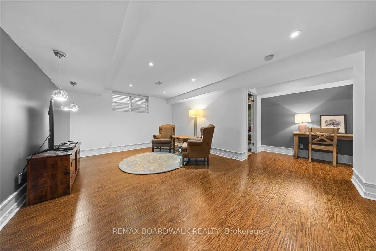 Photo 42 of 131 Chancery Crescent, Ottawa, Avalon East — HOMEH