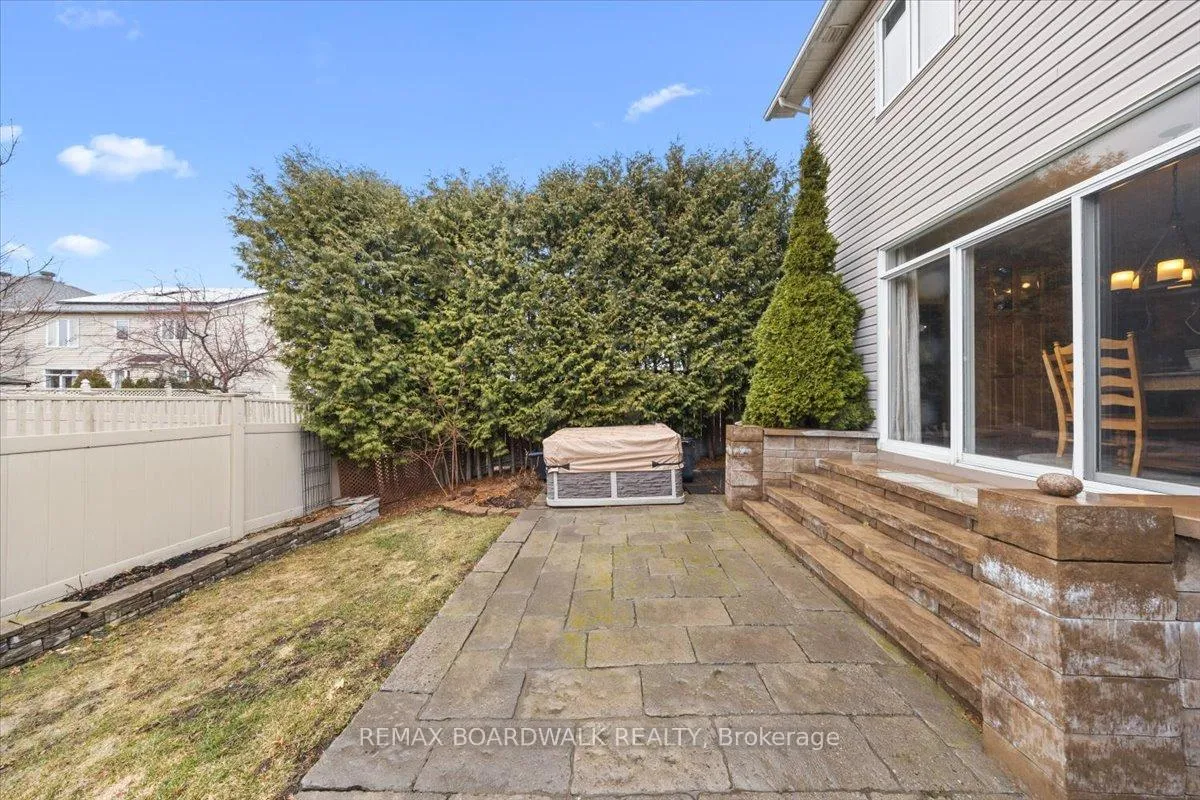 Photo 45 of 131 Chancery Crescent, Ottawa, Avalon East — HOMEH