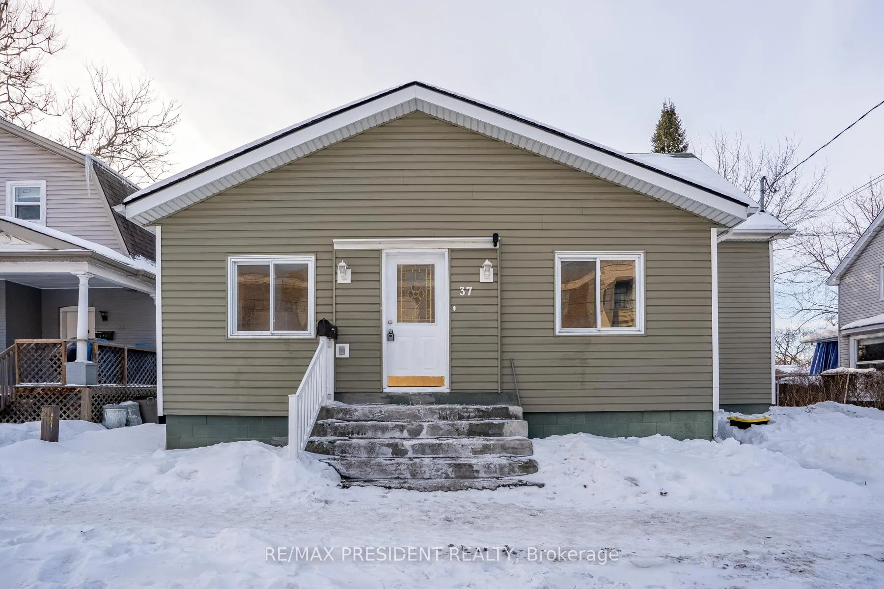 Photo 1 of 37 Catherine Street, St. Catharines, Downtown — HOMEH