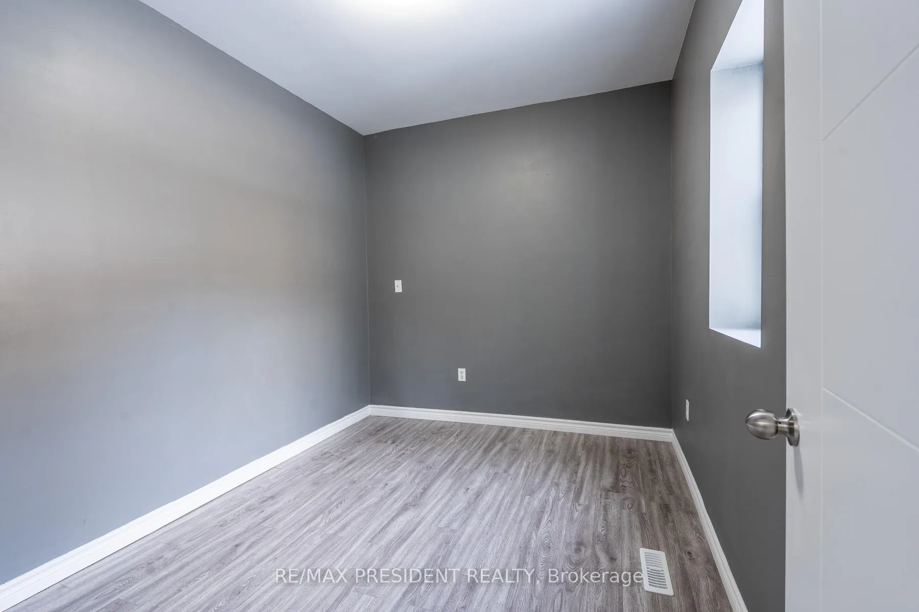 Photo 14 of 37 Catherine Street, St. Catharines, Downtown — HOMEH