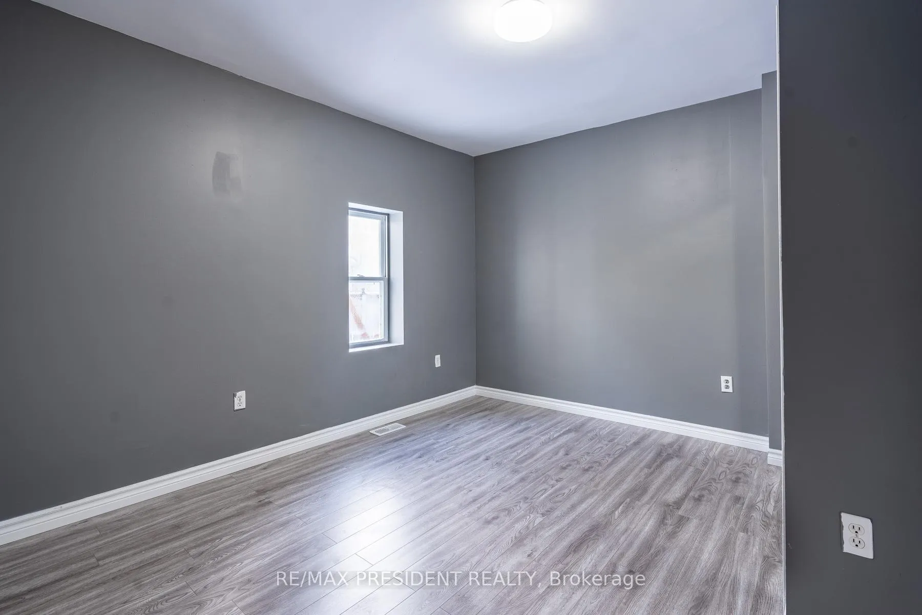 Photo 18 of 37 Catherine Street, St. Catharines, Downtown — HOMEH