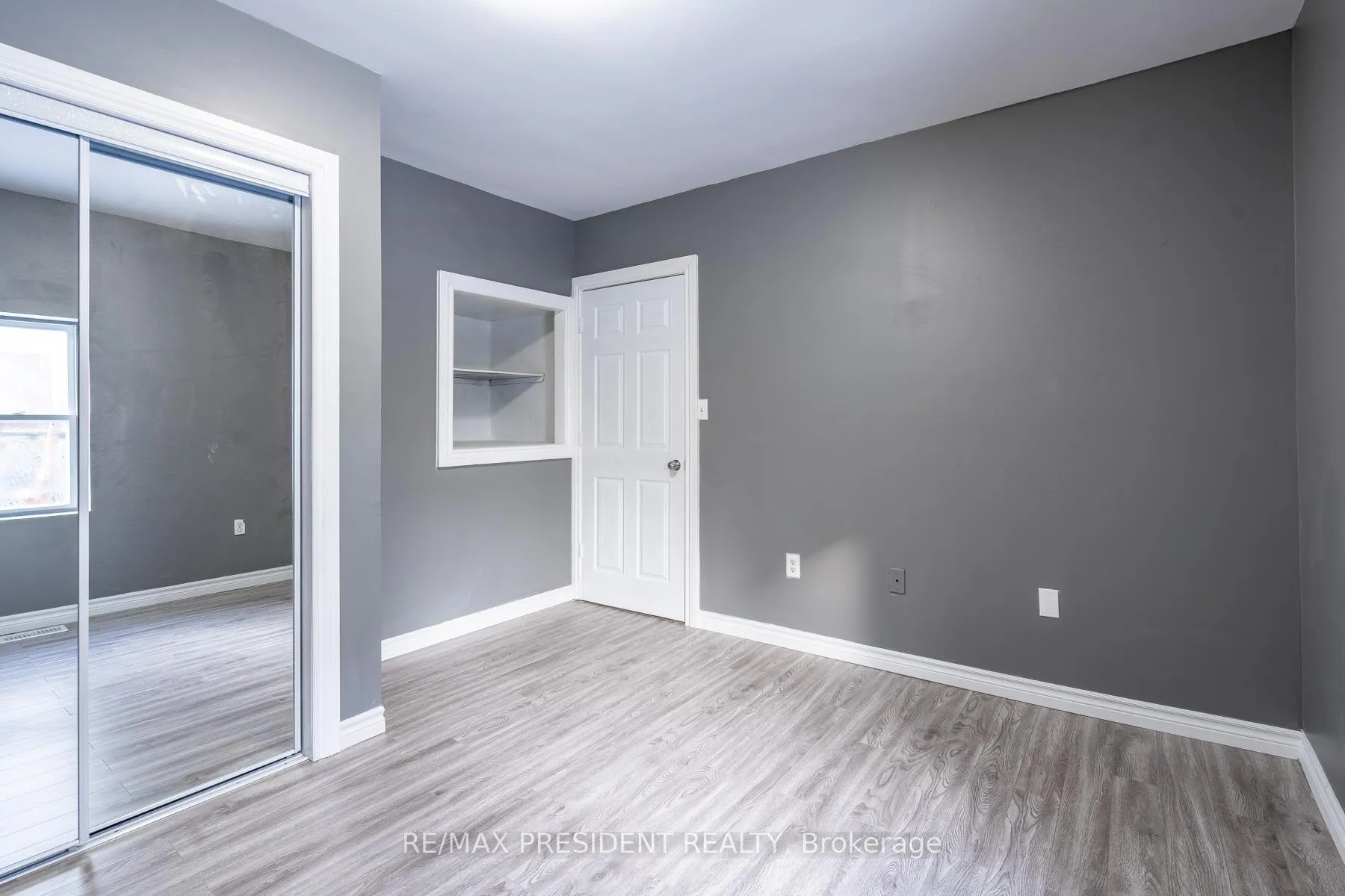 Photo 19 of 37 Catherine Street, St. Catharines, Downtown — HOMEH
