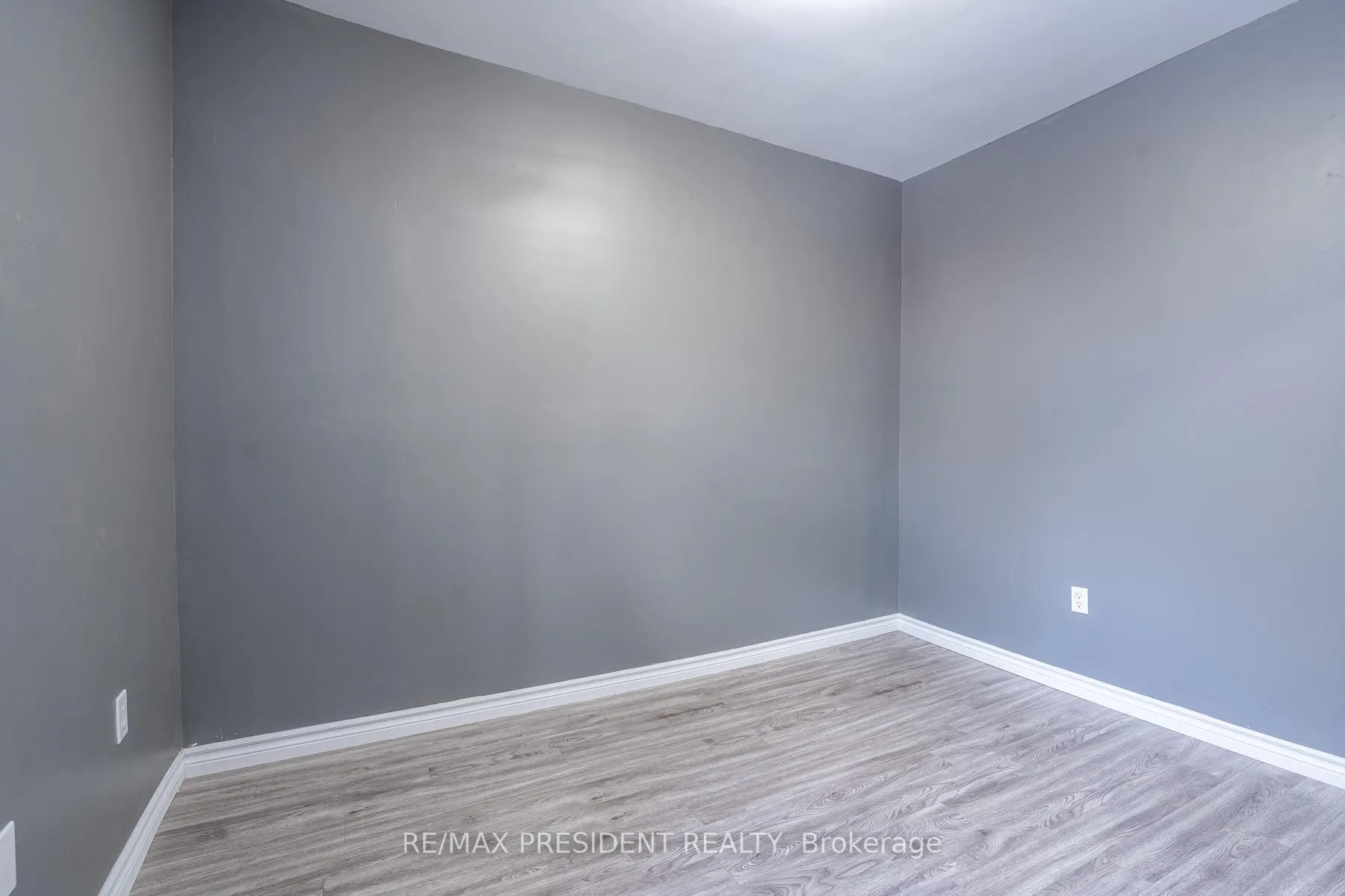 Photo 21 of 37 Catherine Street, St. Catharines, Downtown — HOMEH