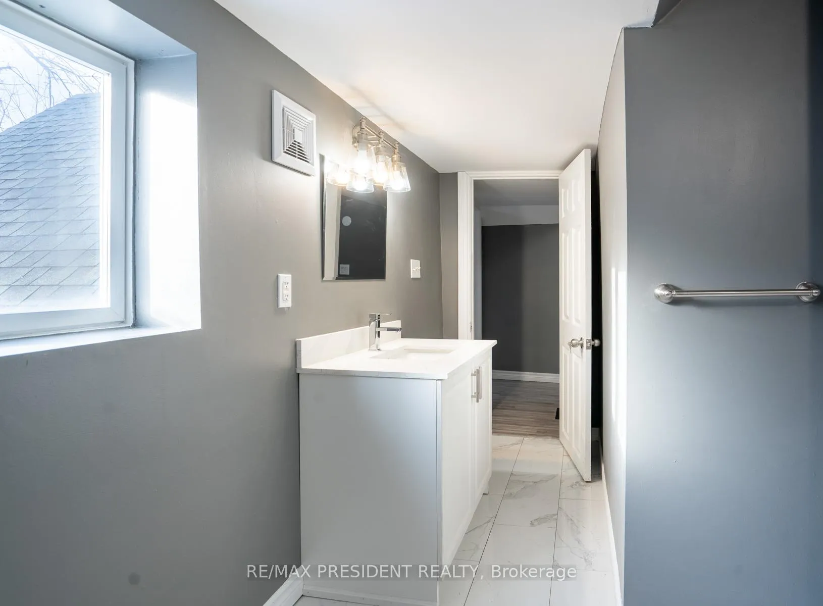 Photo 35 of 37 Catherine Street, St. Catharines, Downtown — HOMEH