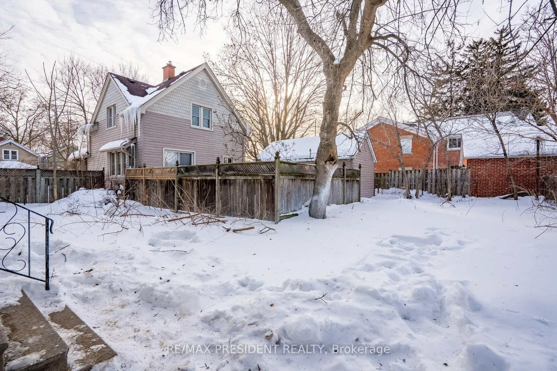 Photo 40 of 37 Catherine Street, St. Catharines, Downtown — HOMEH
