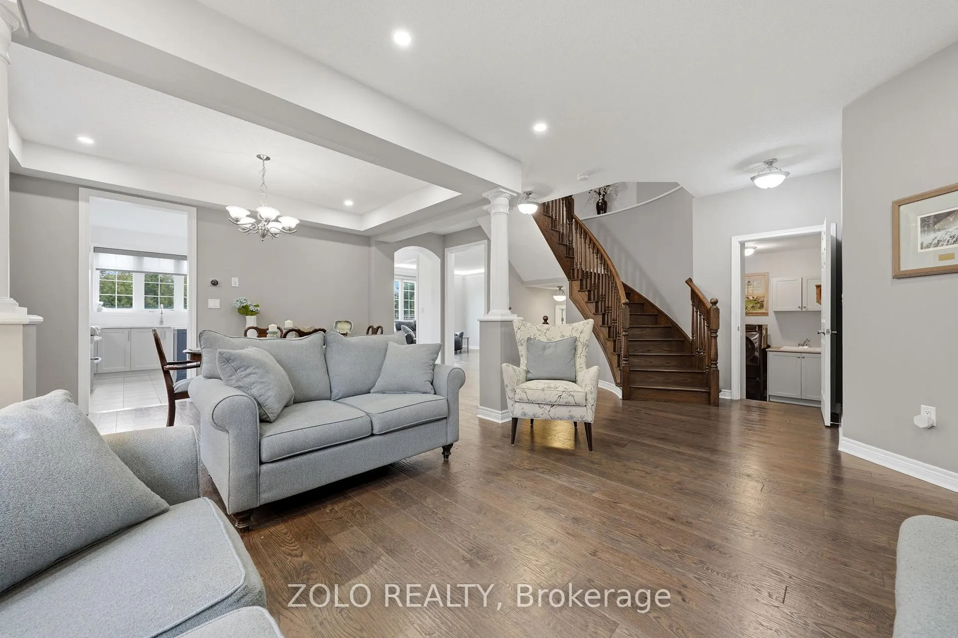 Photo 8 of 25 Twistleton Street, Caledon, Rural Caledon — HOMEH