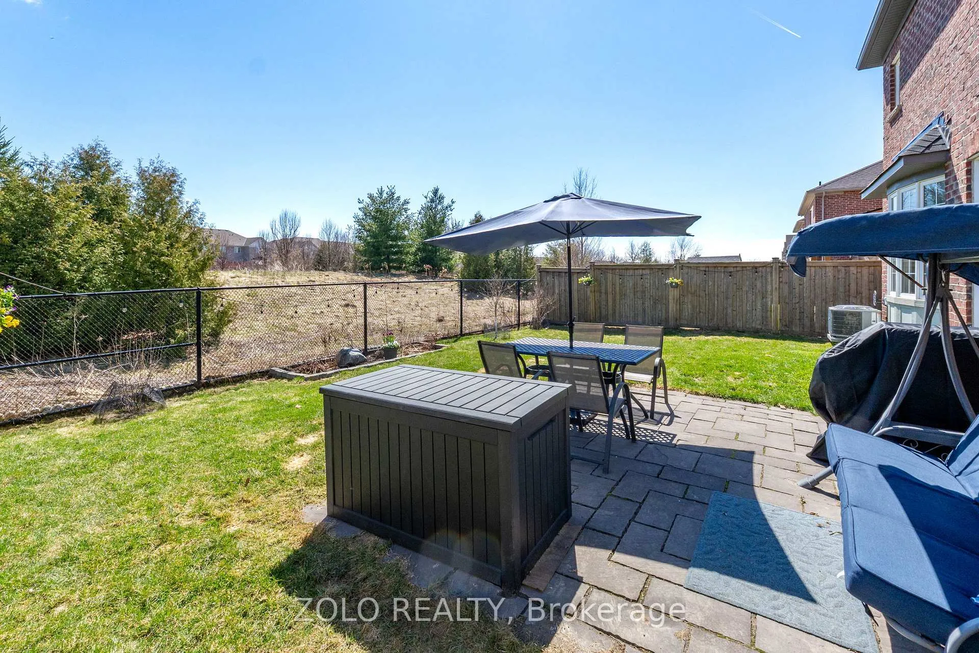 Photo 39 of 25 Twistleton Street, Caledon, Rural Caledon — HOMEH