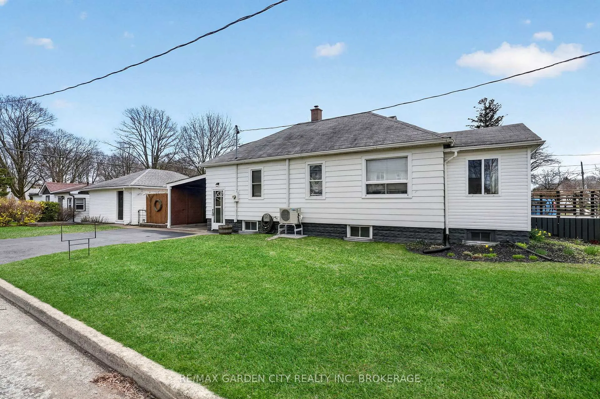 Photo 44 of 56 Margery Avenue, St. Catharines, Haig — HOMEH