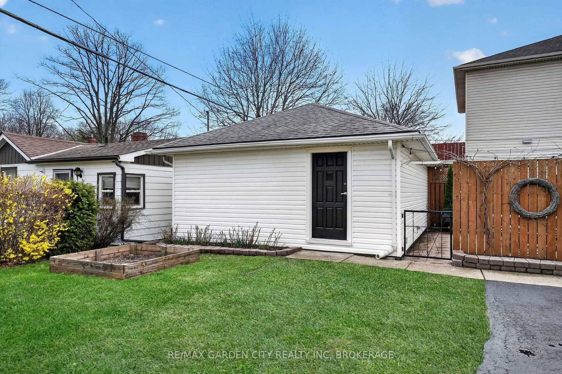 Photo 47 of 56 Margery Avenue, St. Catharines, Haig — HOMEH