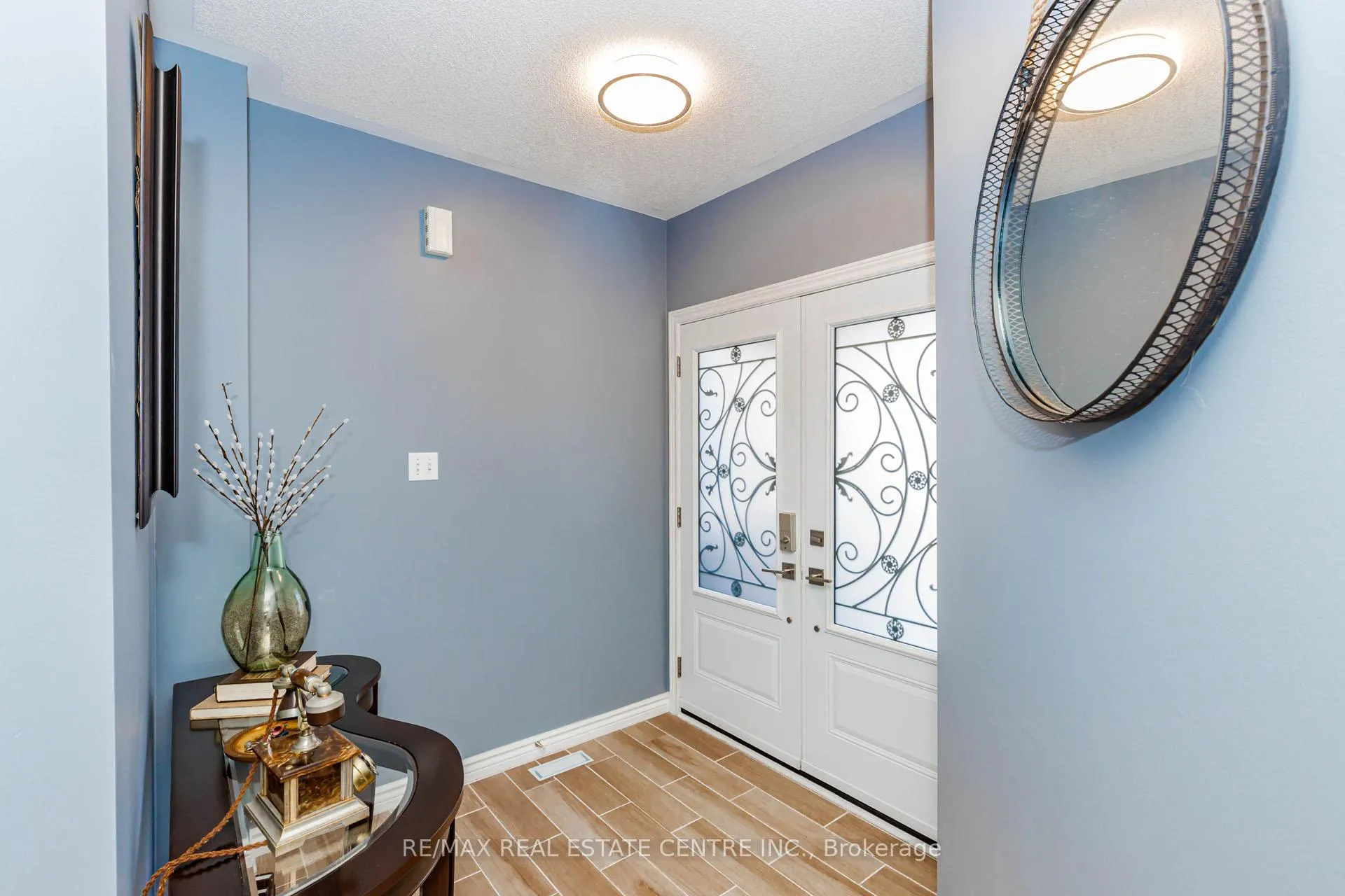 Photo 4 of 60 Native Landing, Brampton, Fletcher's Creek Village — HOMEH