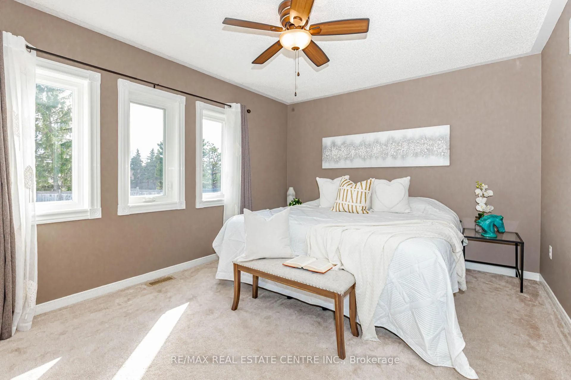 Photo 15 of 60 Native Landing, Brampton, Fletcher's Creek Village — HOMEH