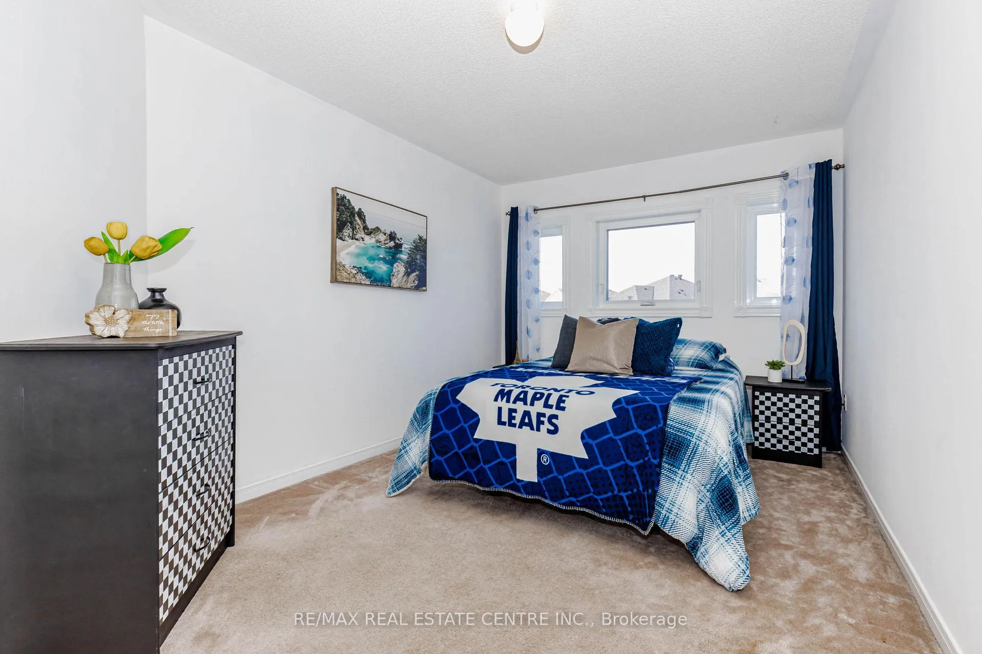 Photo 21 of 60 Native Landing, Brampton, Fletcher's Creek Village — HOMEH