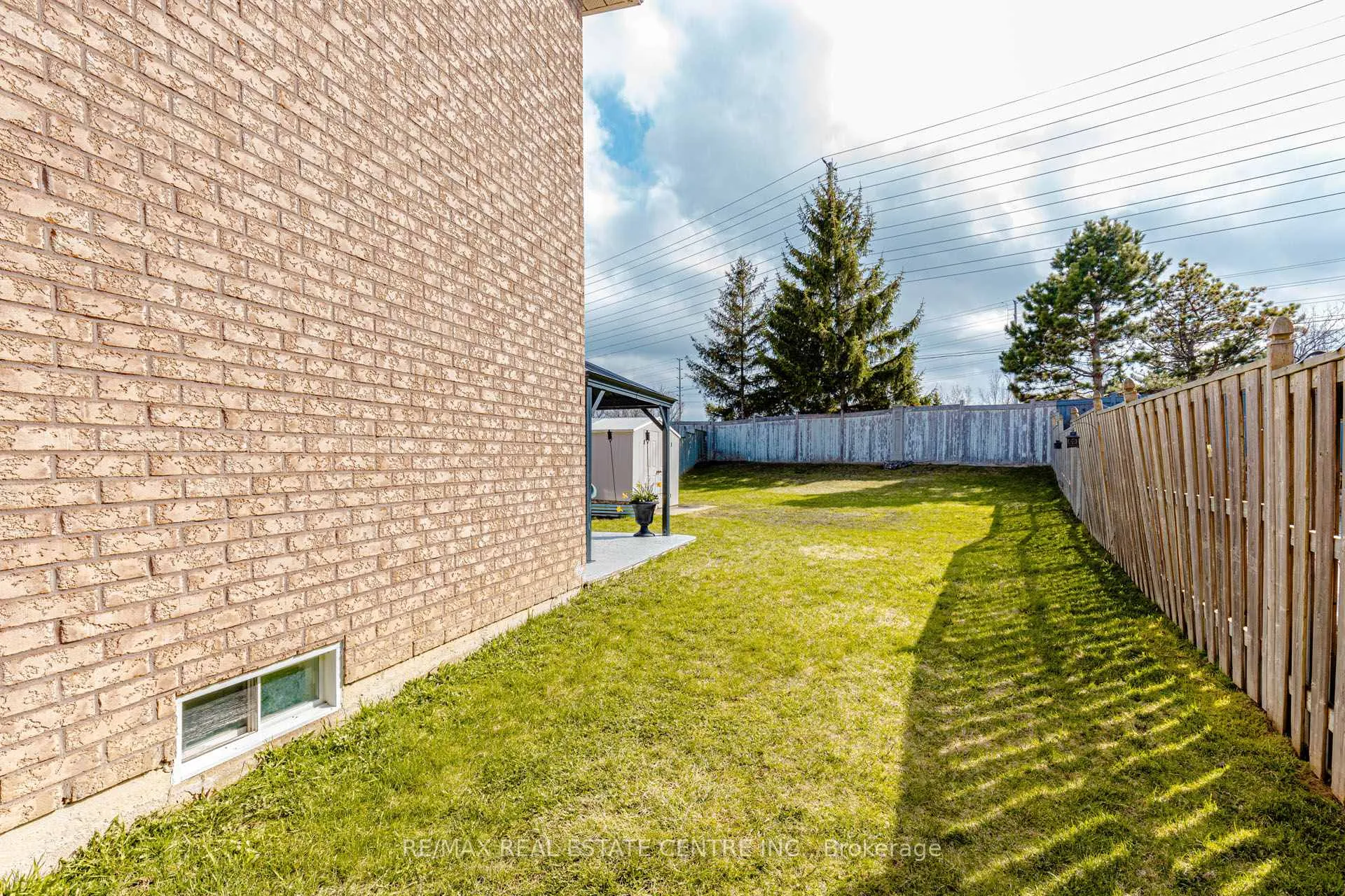 Photo 27 of 60 Native Landing, Brampton, Fletcher's Creek Village — HOMEH
