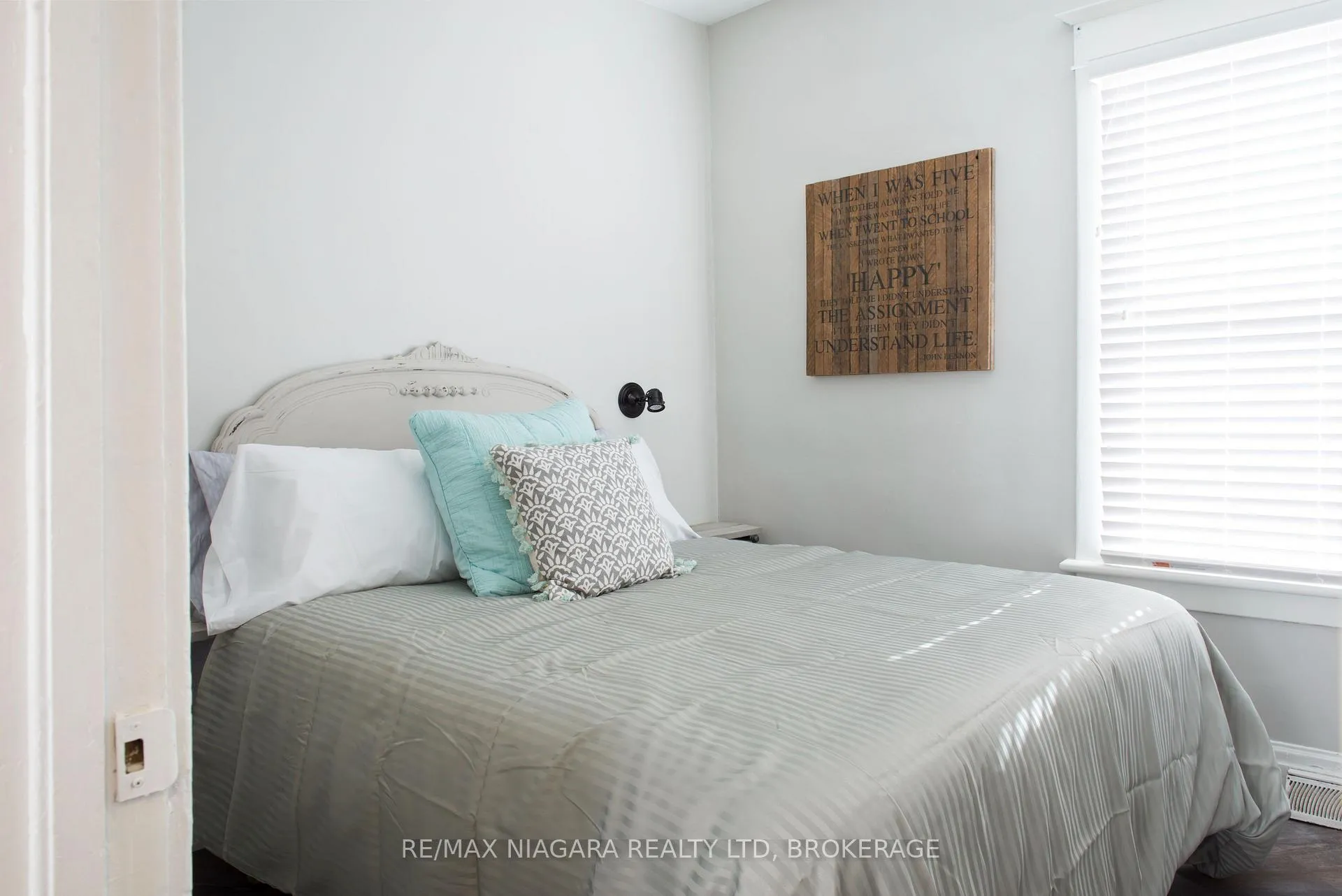 Photo 8 of 5700 Spring Street, Niagara Falls, Hospital — HOMEH