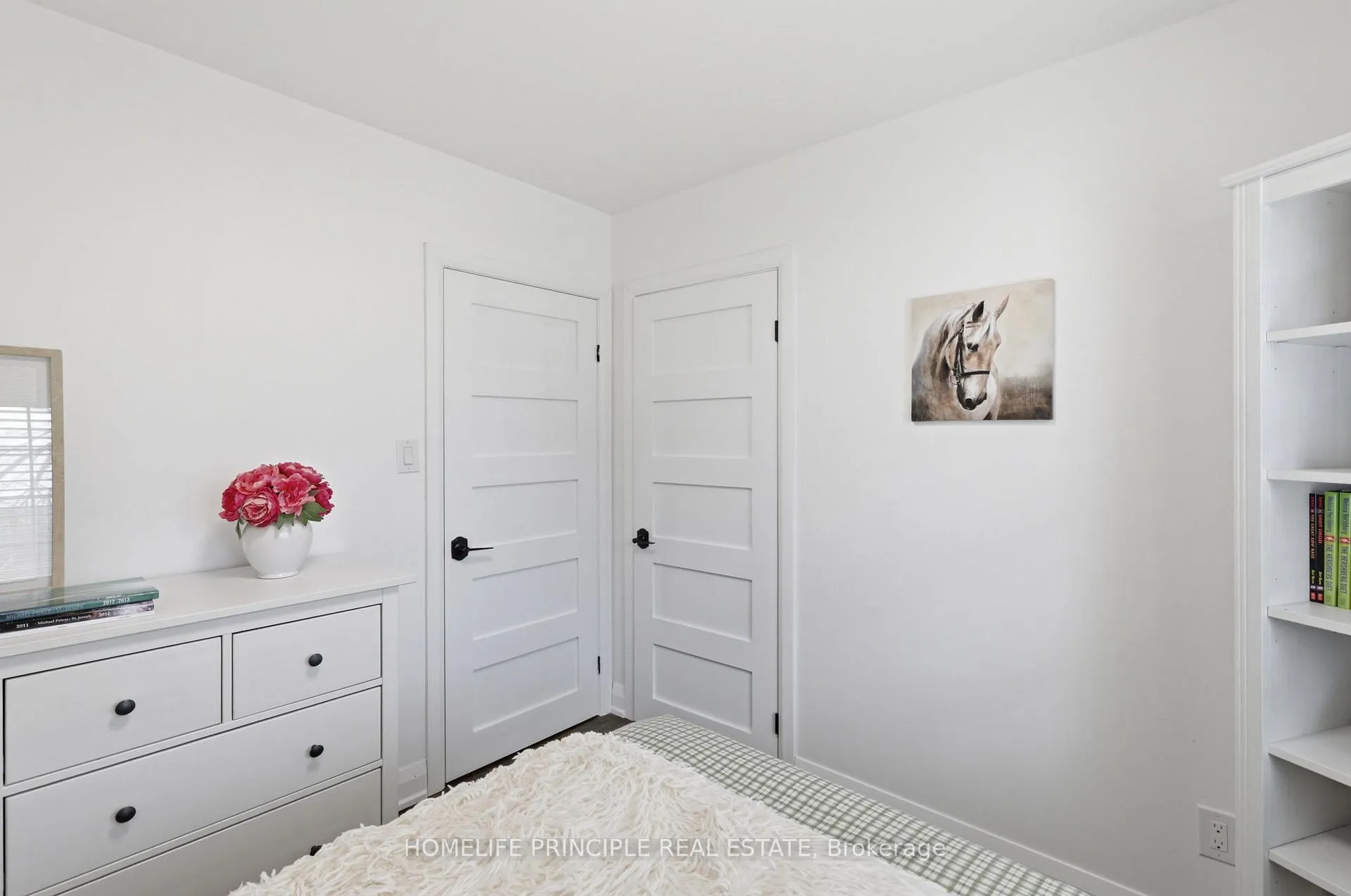 Photo 24 of 101 Renault Crescent, Etobicoke, Humber Heights — HOMEH