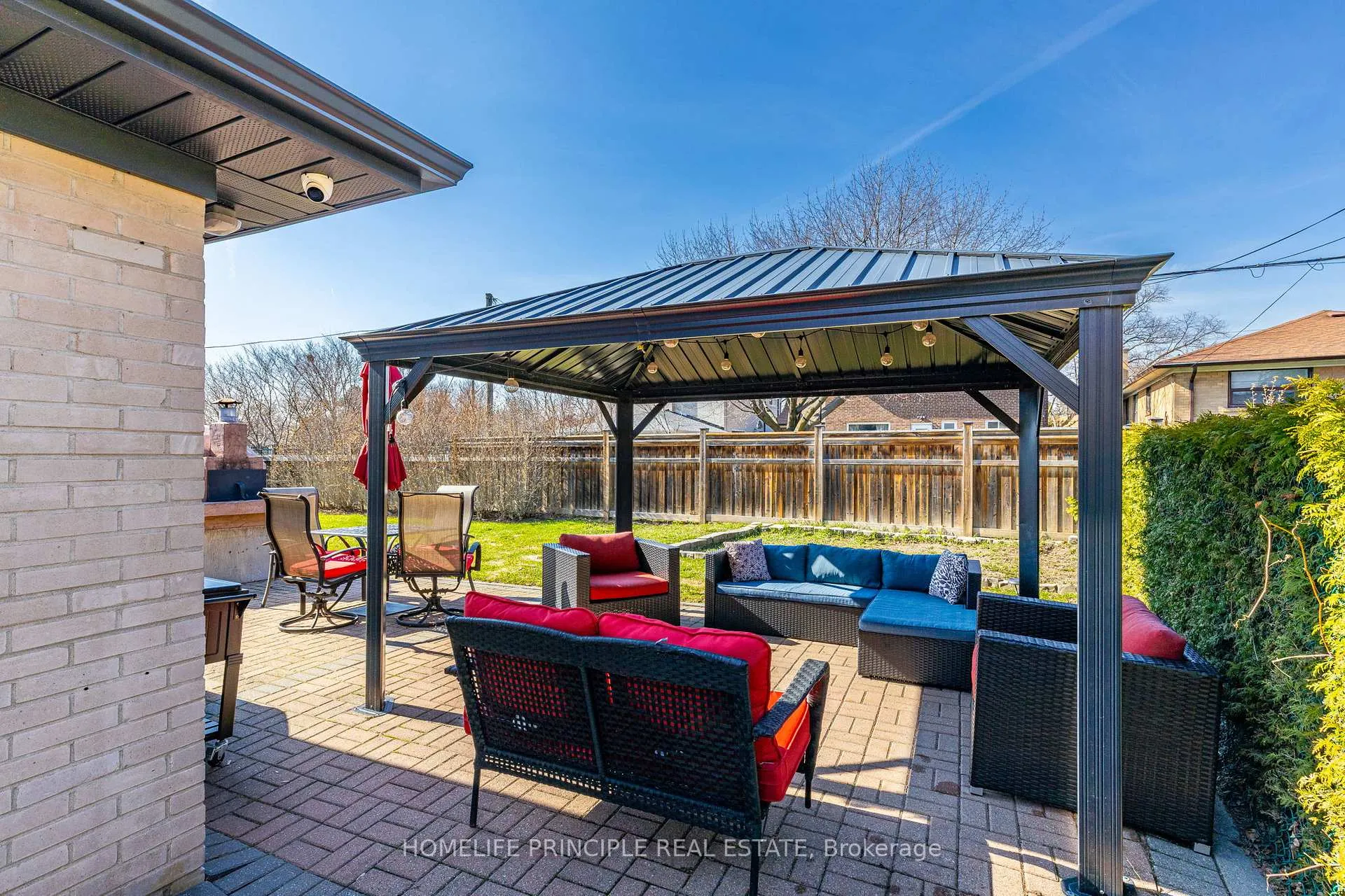 Photo 38 of 101 Renault Crescent, Etobicoke, Humber Heights — HOMEH