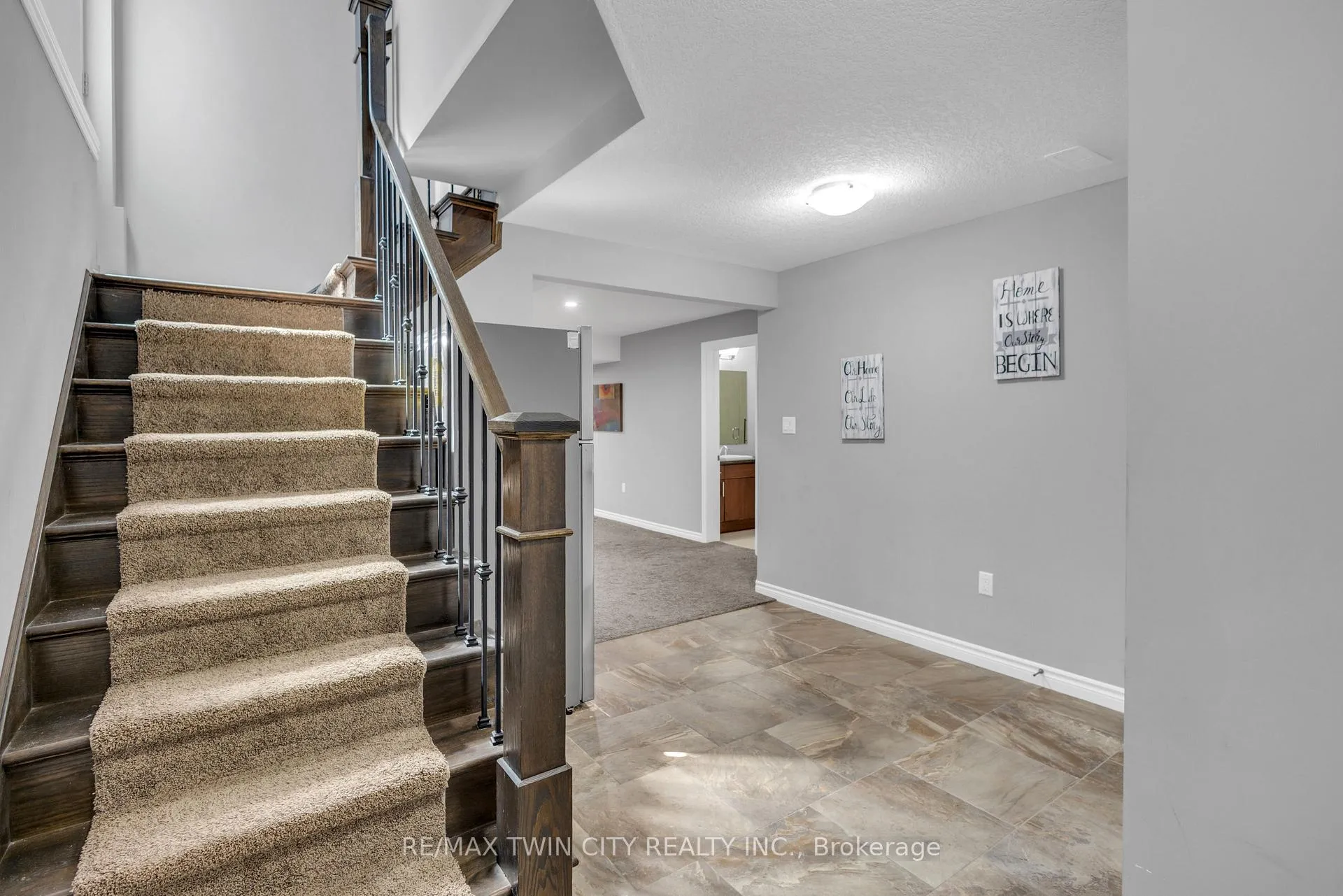 Photo 32 of 515 St Moritz Avenue, Waterloo, Clair Hills — HOMEH