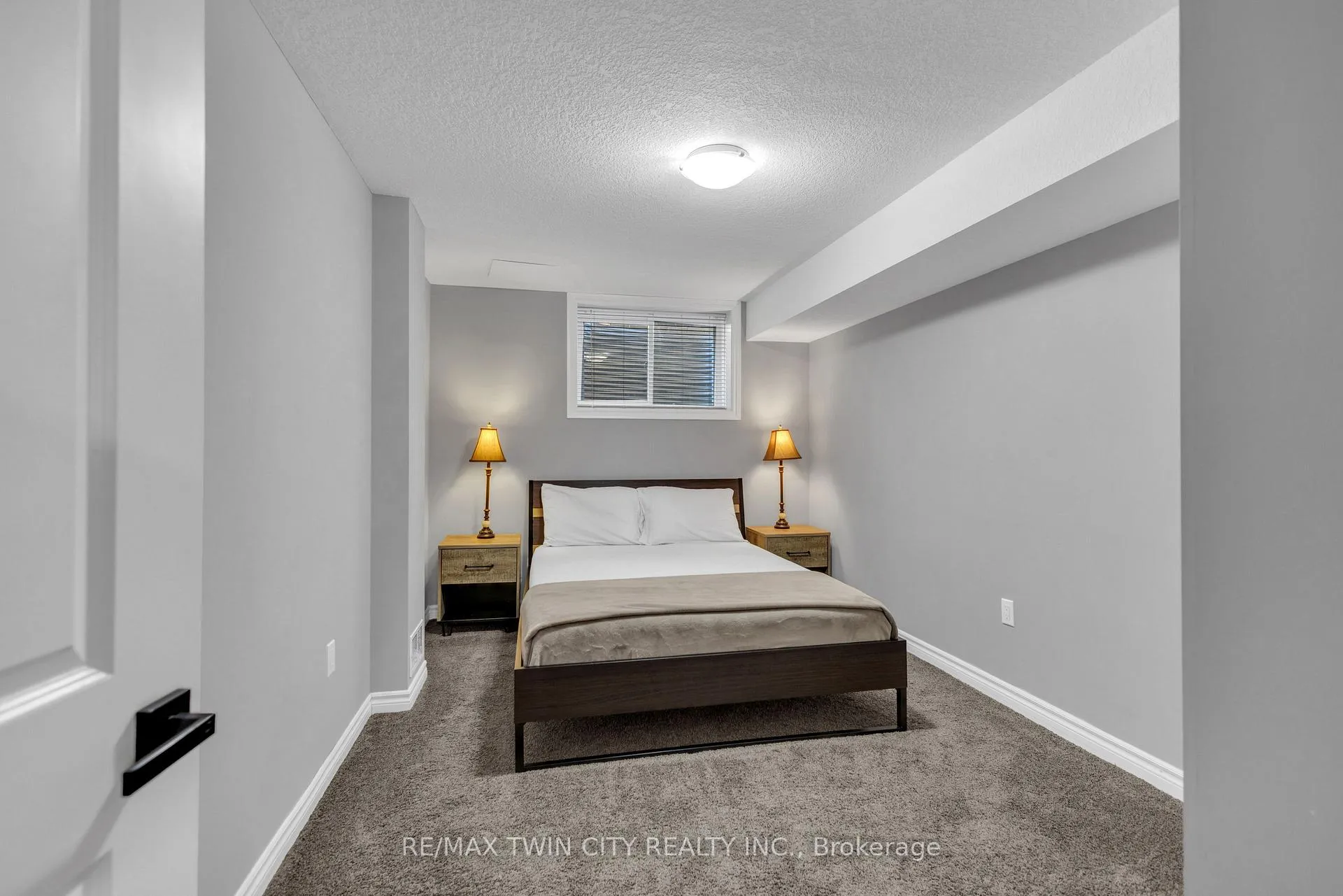 Photo 36 of 515 St Moritz Avenue, Waterloo, Clair Hills — HOMEH