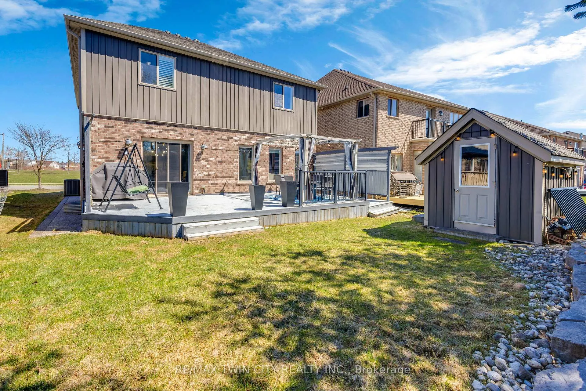 Photo 40 of 515 St Moritz Avenue, Waterloo, Clair Hills — HOMEH