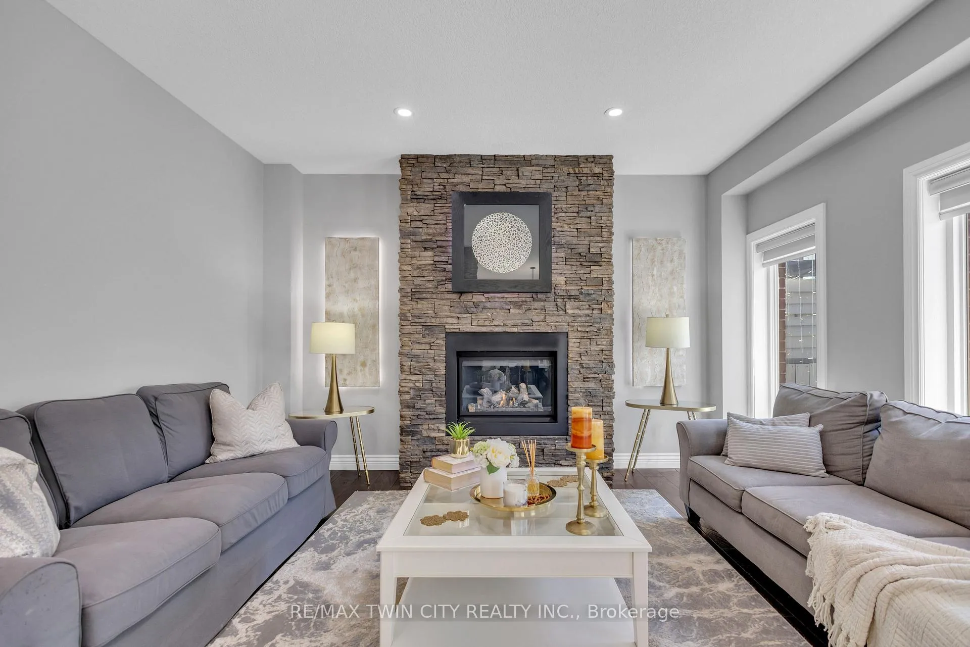 Photo 42 of 515 St Moritz Avenue, Waterloo, Clair Hills — HOMEH