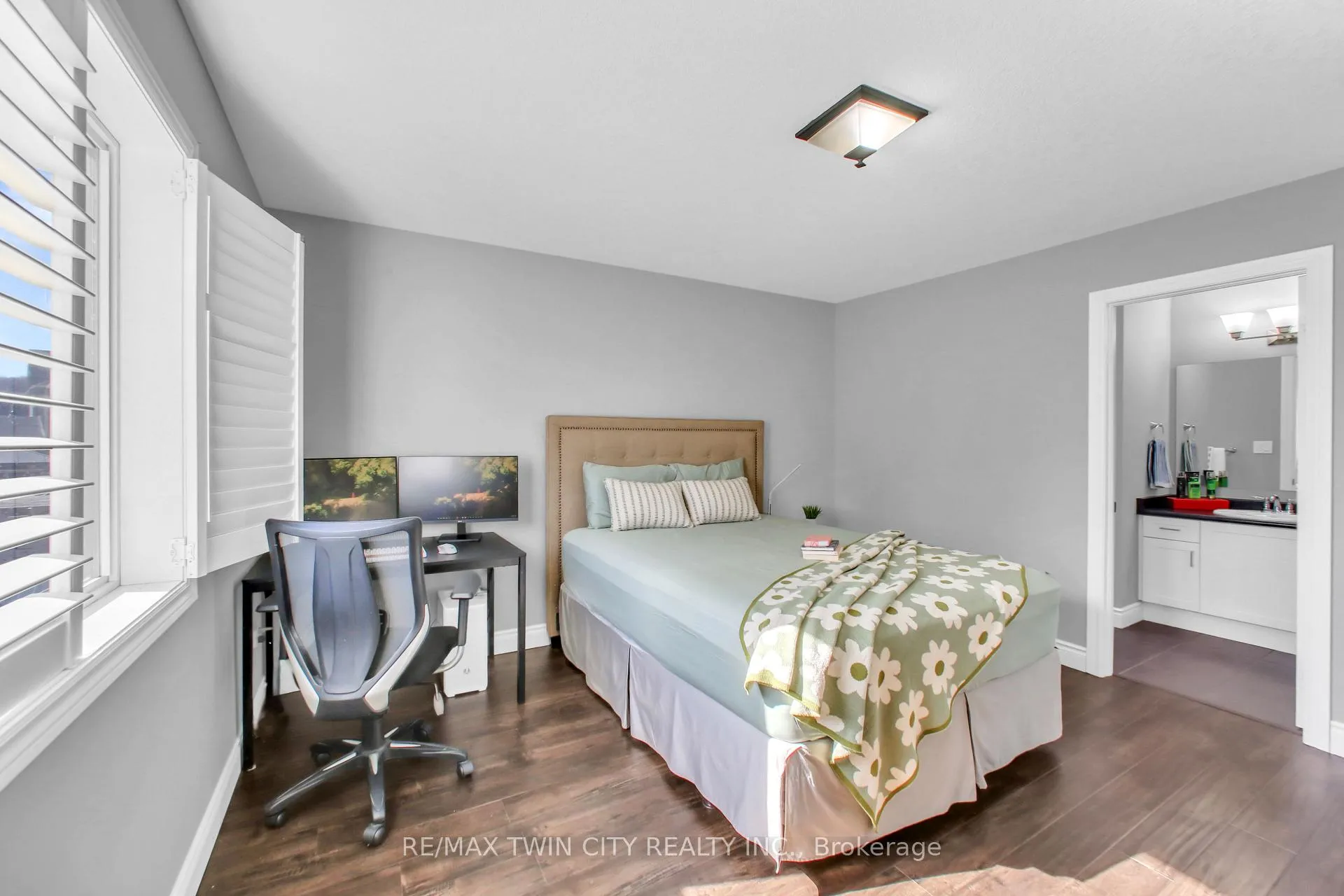 Photo 48 of 515 St Moritz Avenue, Waterloo, Clair Hills — HOMEH