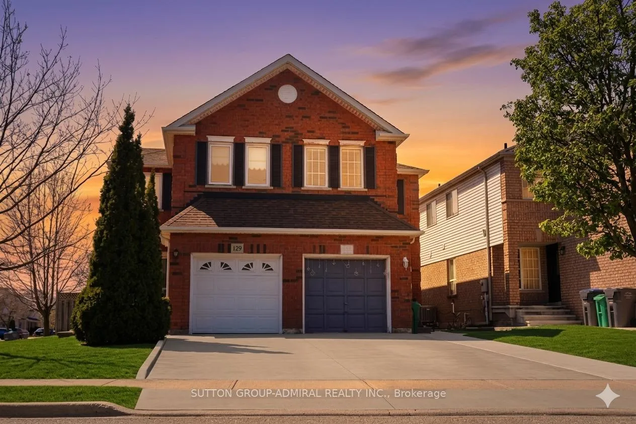 Photo 2 of 129 Willow Park Drive, Brampton, Sandringham-Wellington — HOMEH