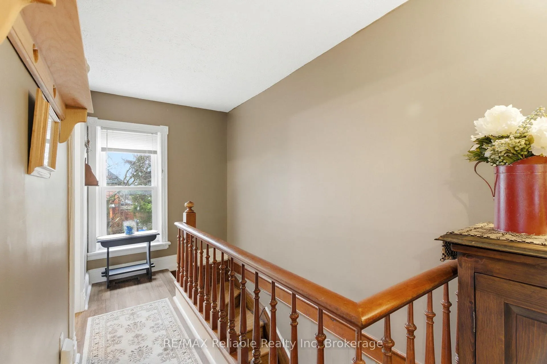 Photo 23 of 43 Jarvis Street N, Huron East, Seaforth — HOMEH