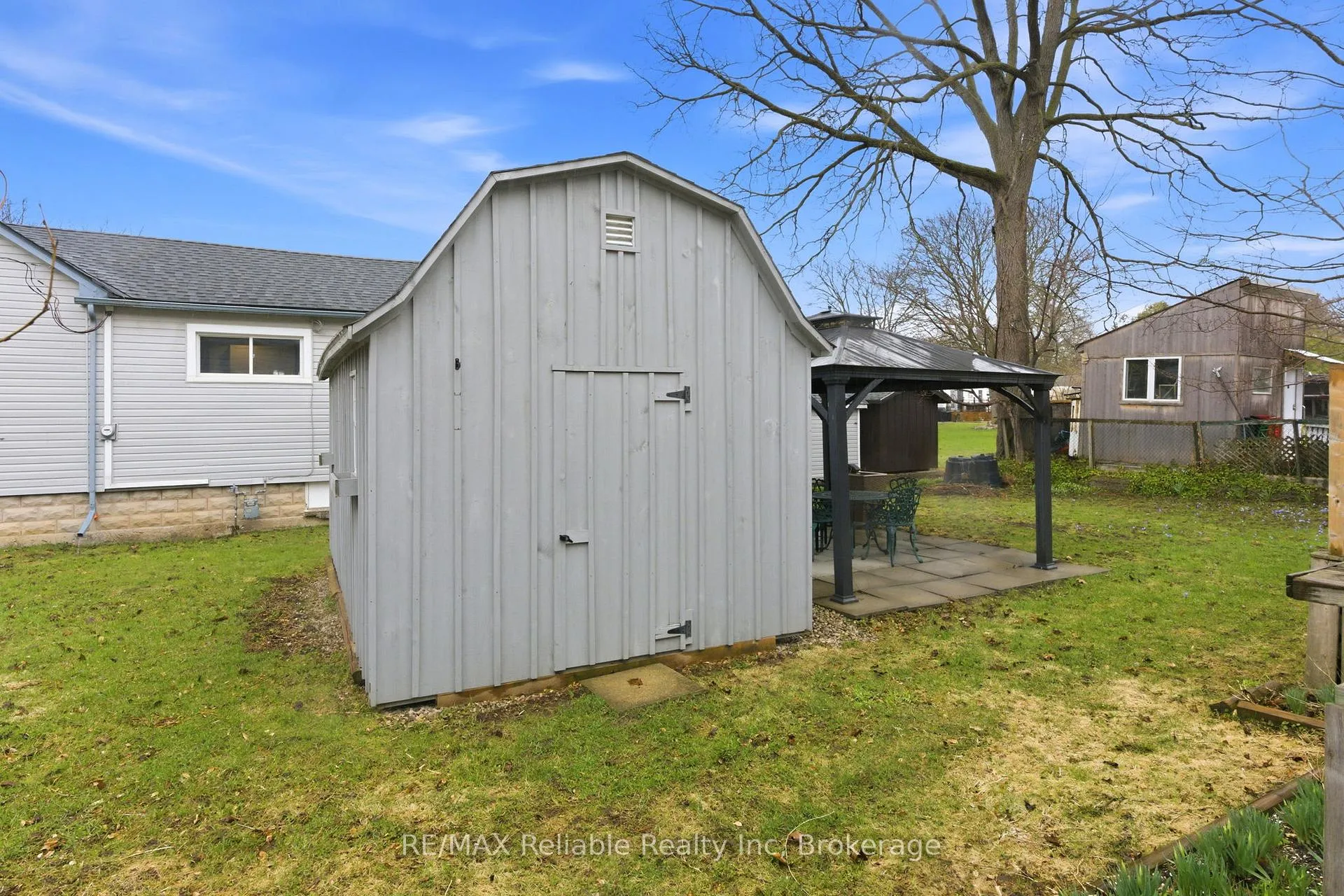 Photo 33 of 43 Jarvis Street N, Huron East, Seaforth — HOMEH