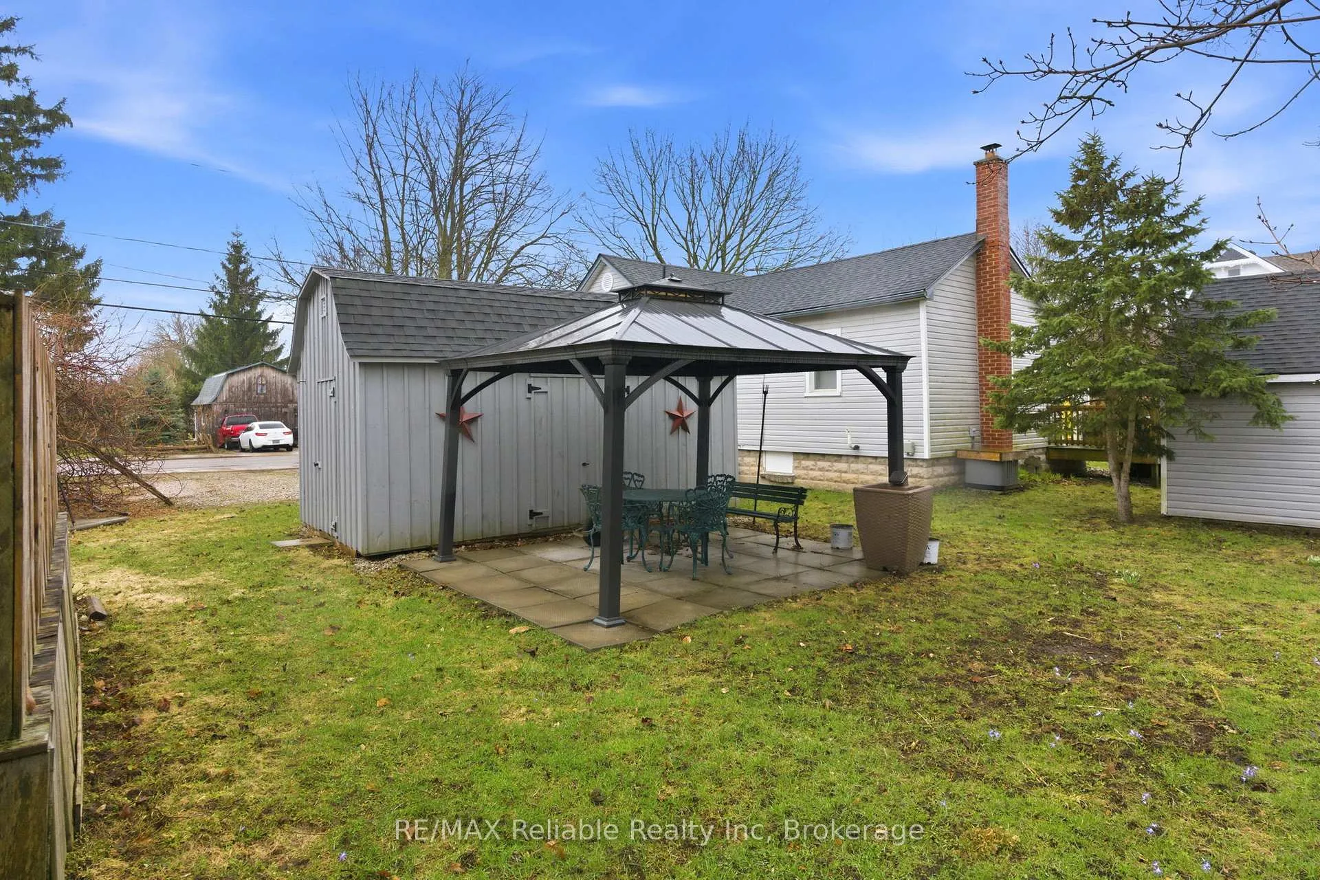 Photo 34 of 43 Jarvis Street N, Huron East, Seaforth — HOMEH