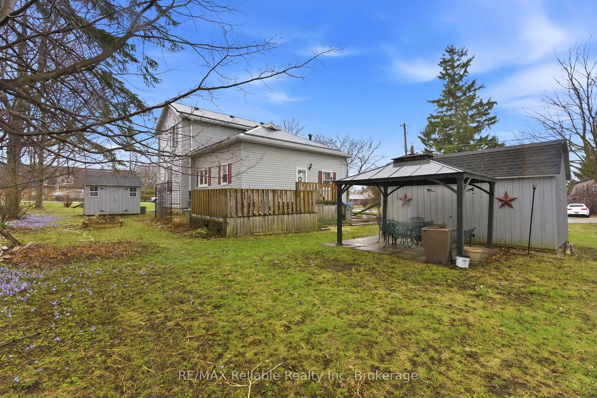 Photo 35 of 43 Jarvis Street N, Huron East, Seaforth — HOMEH