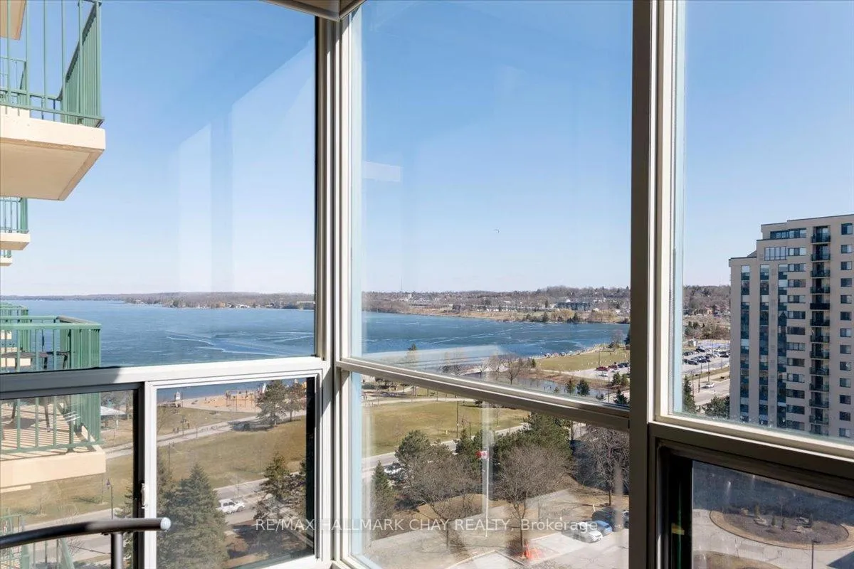 Photo 18 of Unit 908, 65 Ellen Street, Barrie, Lakeshore — HOMEH