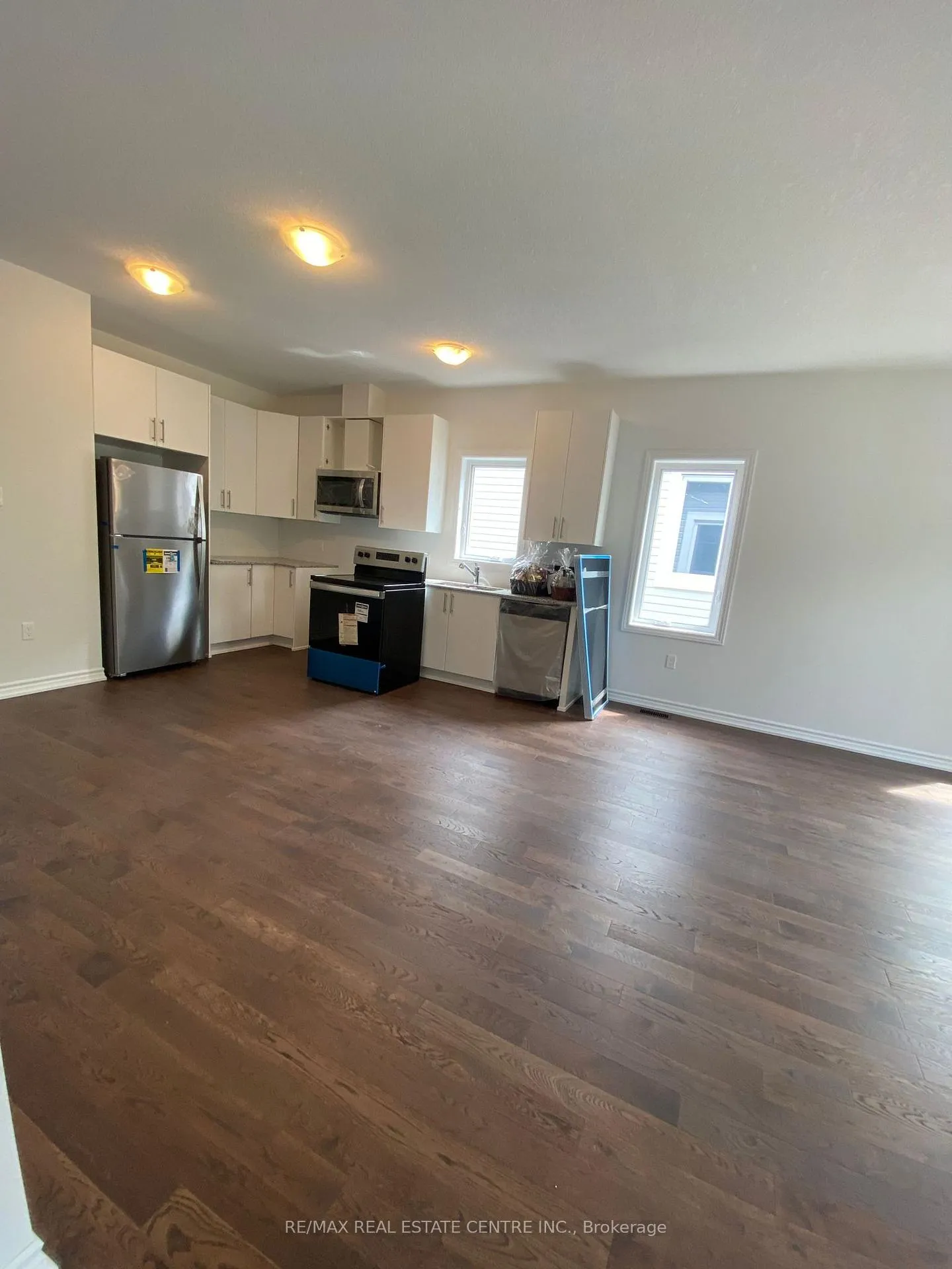 Photo 6 of 122 Adley Drive, Brockville — HOMEH