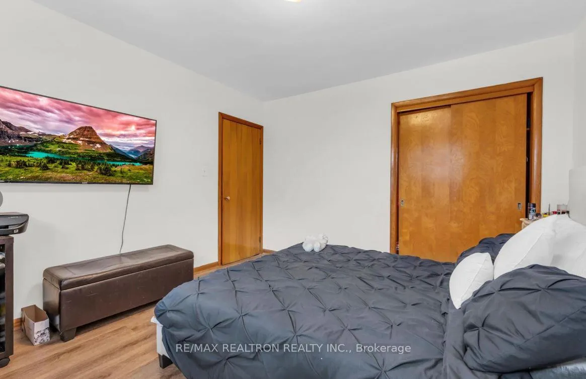 Photo 19 of 51 Robroy Avenue, Hamilton, Corman — HOMEH