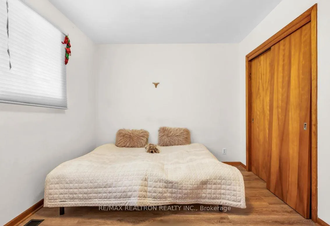 Photo 23 of 51 Robroy Avenue, Hamilton, Corman — HOMEH