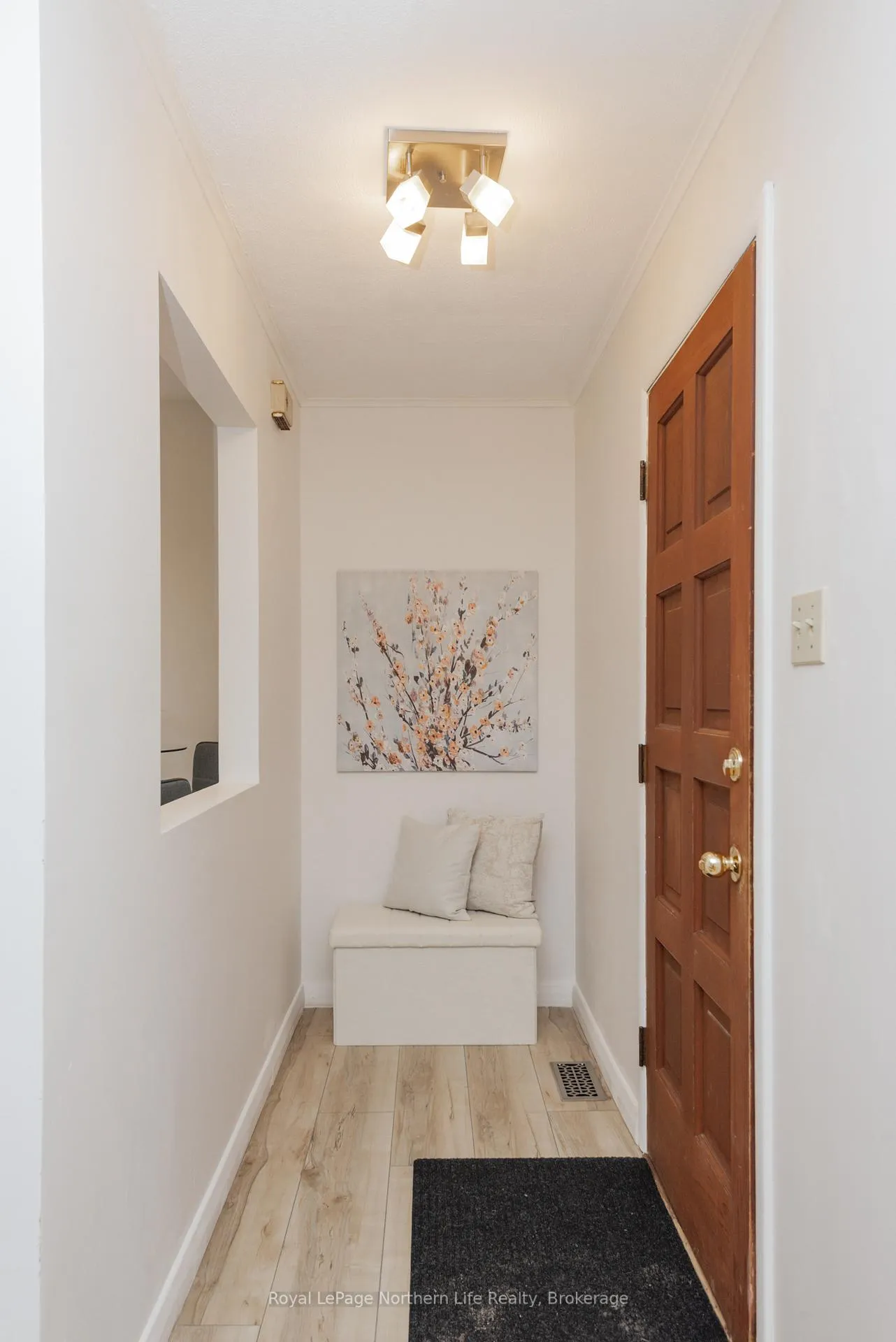 Photo 5 of 889 Phillip Street, North Bay, West End — HOMEH