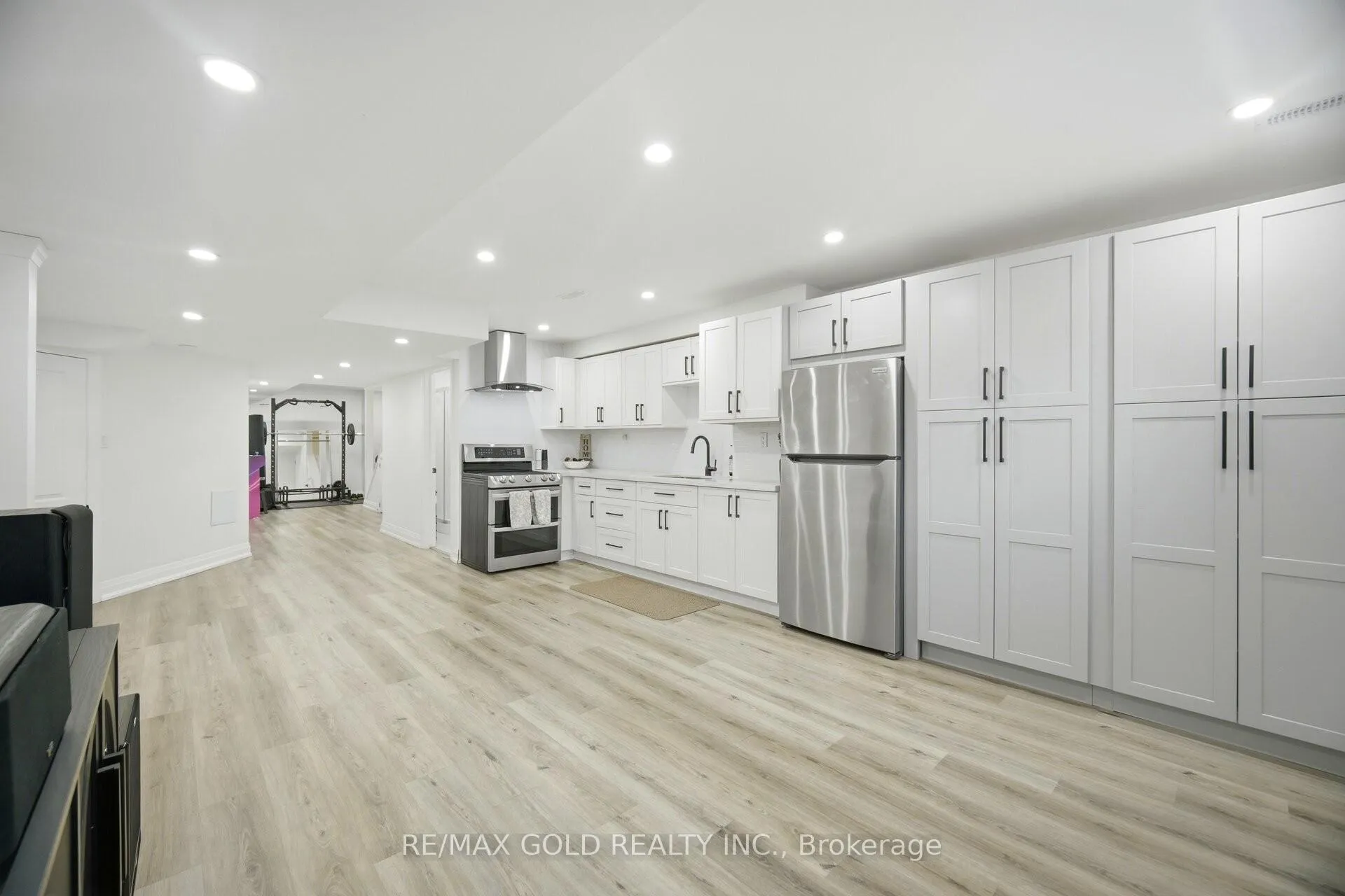Photo 25 of 20 Peppermint Close, Brampton, Bram East — HOMEH