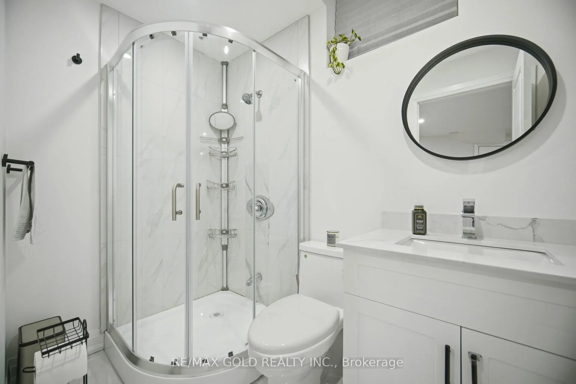 Photo 27 of 20 Peppermint Close, Brampton, Bram East — HOMEH