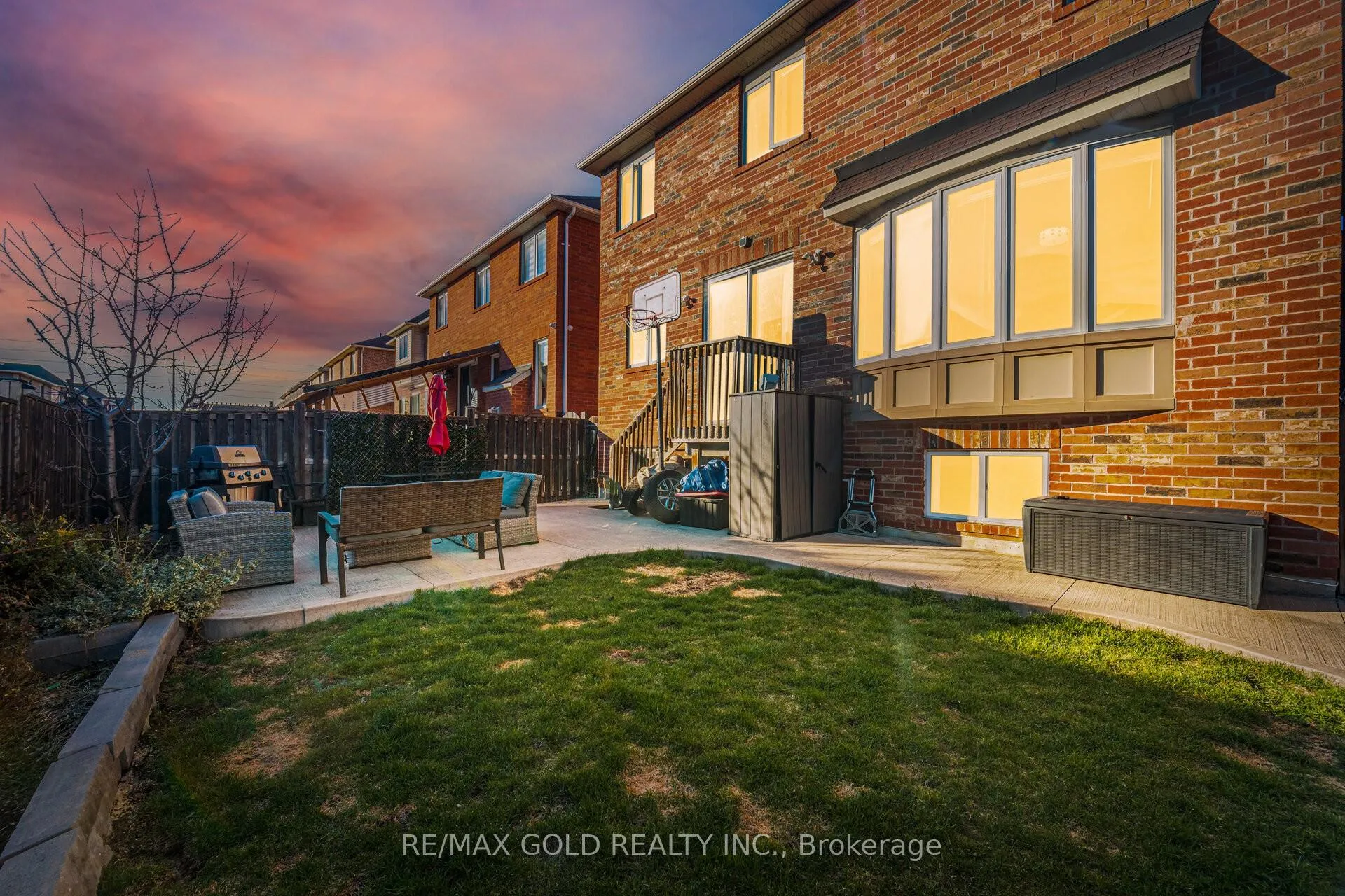 Photo 31 of 20 Peppermint Close, Brampton, Bram East — HOMEH