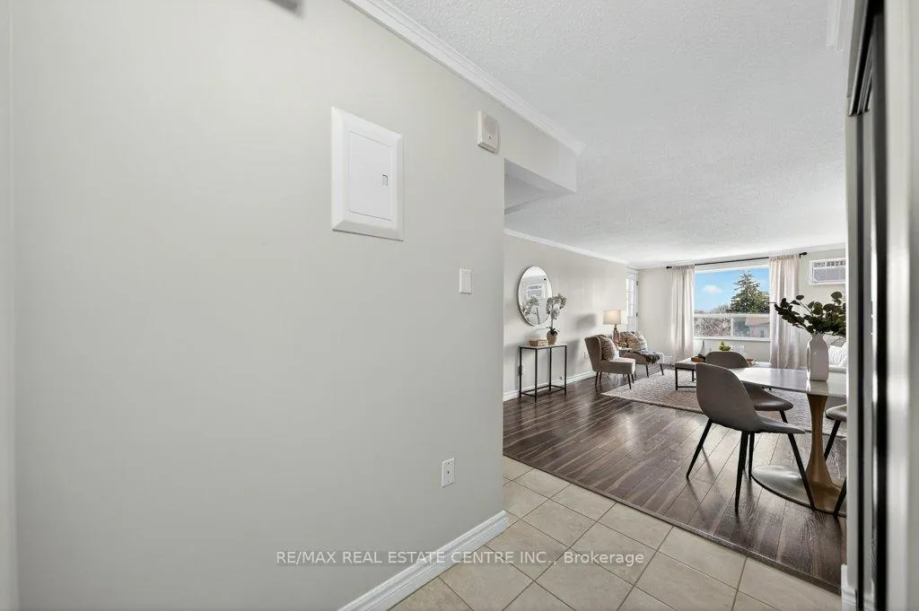 Photo 18 of Unit 506, 64 Benton Street, Kitchener — HOMEH