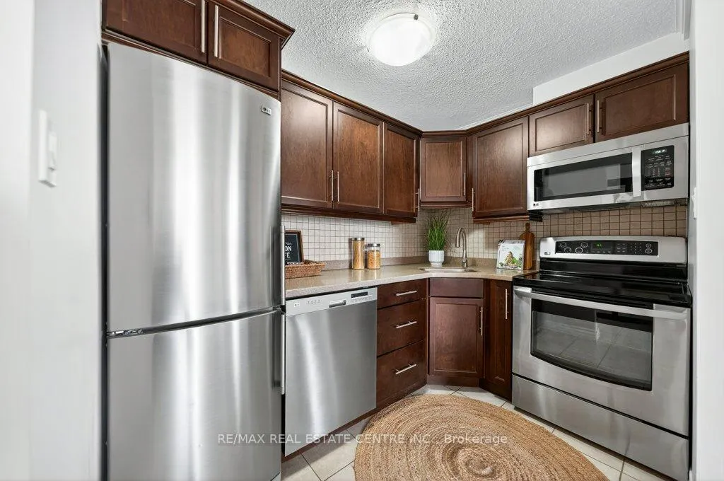 Photo 24 of Unit 506, 64 Benton Street, Kitchener — HOMEH