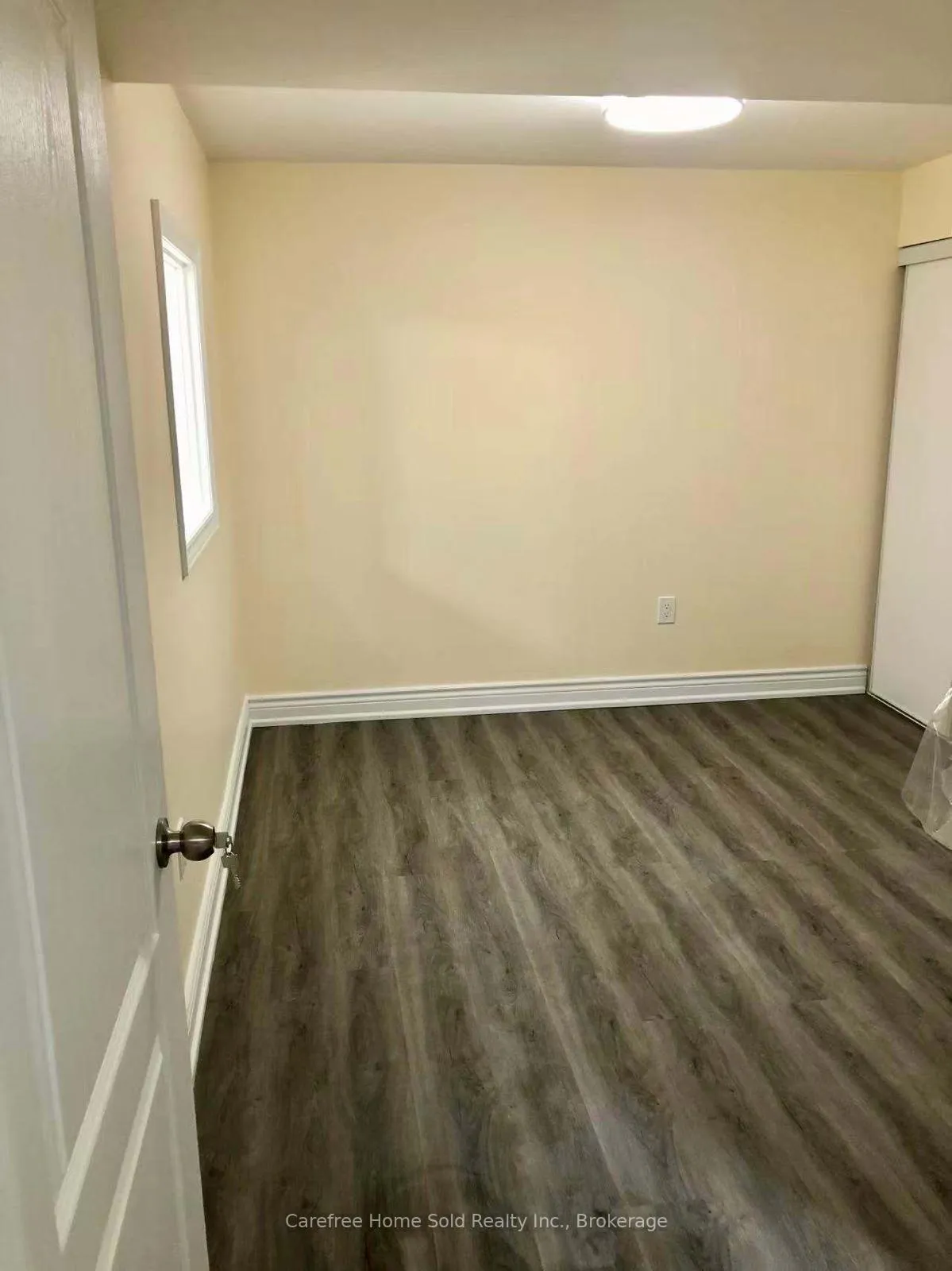 Photo 5 of Unit Lower, 31 Lavallee Crescent, Brampton, Credit Valley — HOMEH