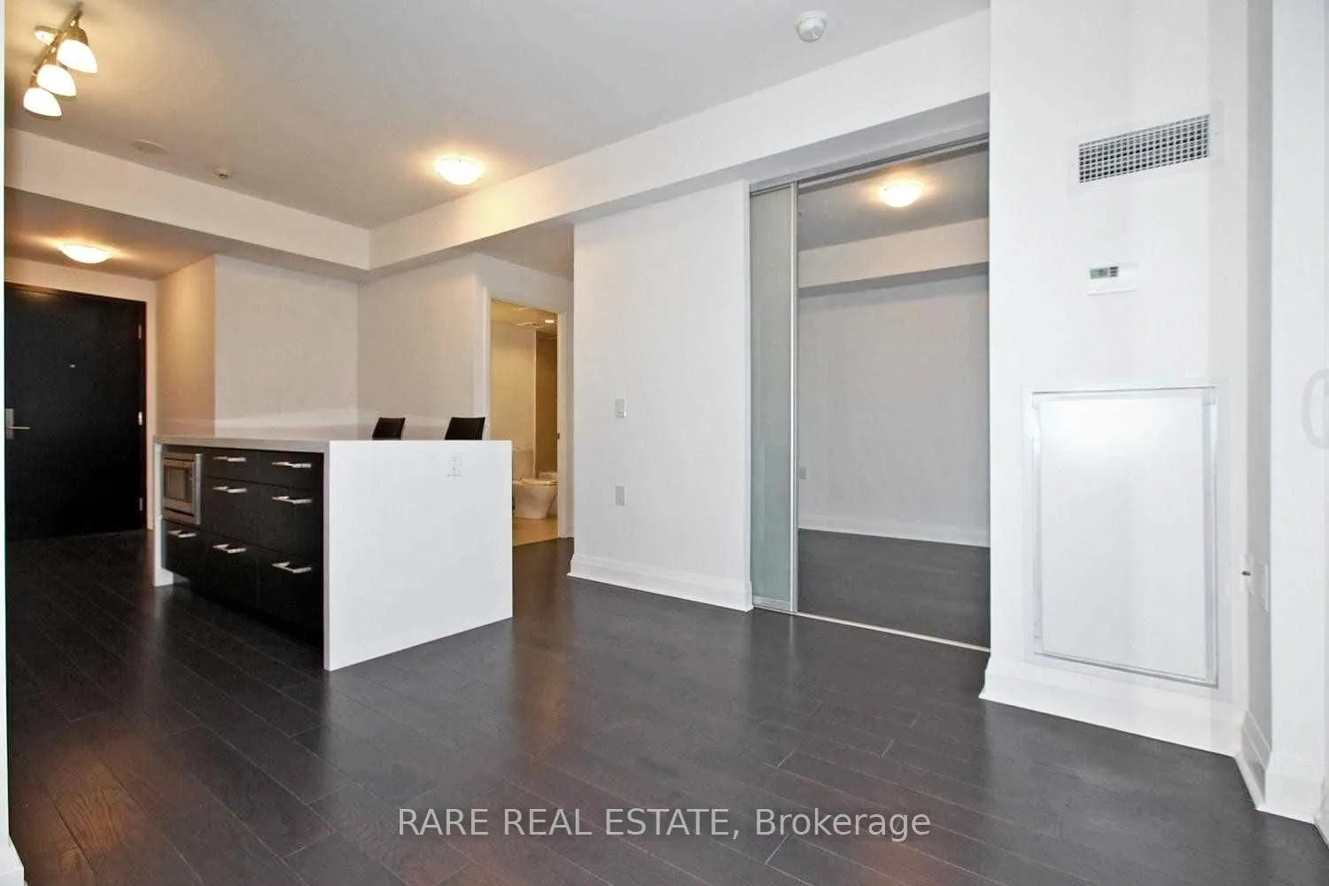 Photo 3 of Unit 3101, 1080 Bay Street, Toronto, Bay Street Corridor — HOMEH