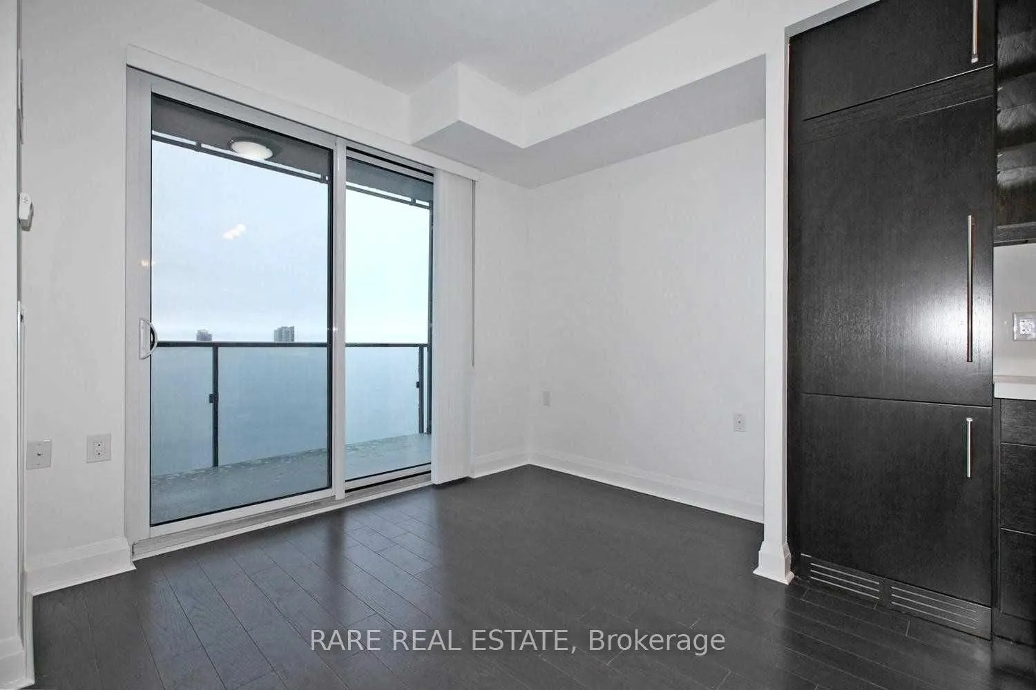 Photo 5 of Unit 3101, 1080 Bay Street, Toronto, Bay Street Corridor — HOMEH
