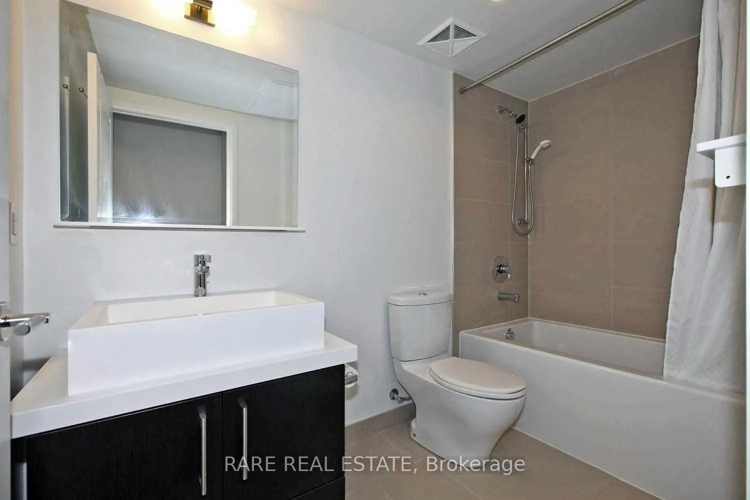 Photo 7 of Unit 3101, 1080 Bay Street, Toronto, Bay Street Corridor — HOMEH