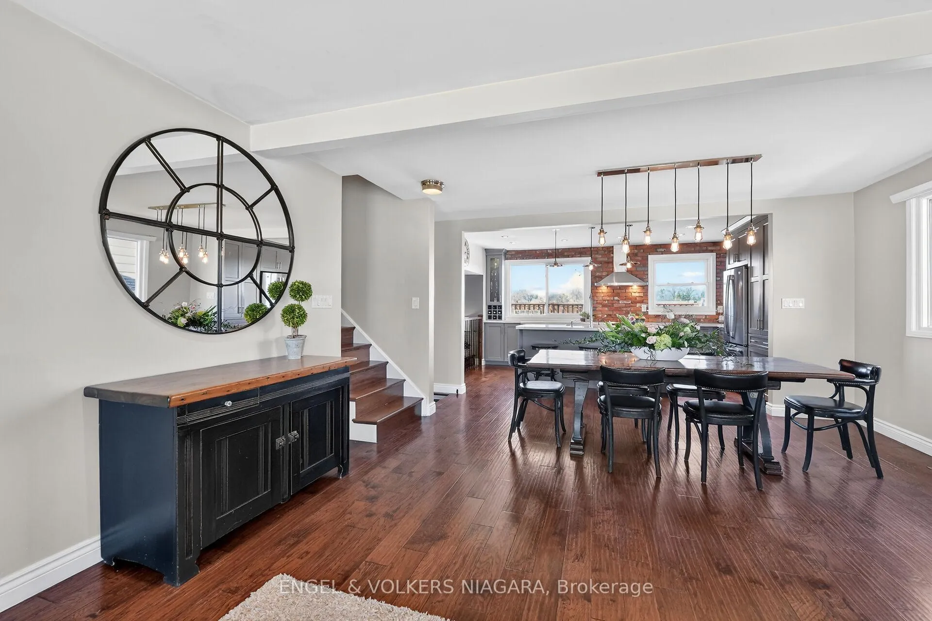 Photo 7 of 6965 Glengowan Crescent, Niagara Falls, Casey — HOMEH