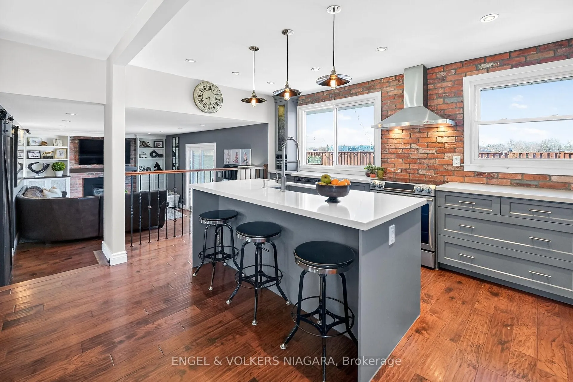 Photo 11 of 6965 Glengowan Crescent, Niagara Falls, Casey — HOMEH